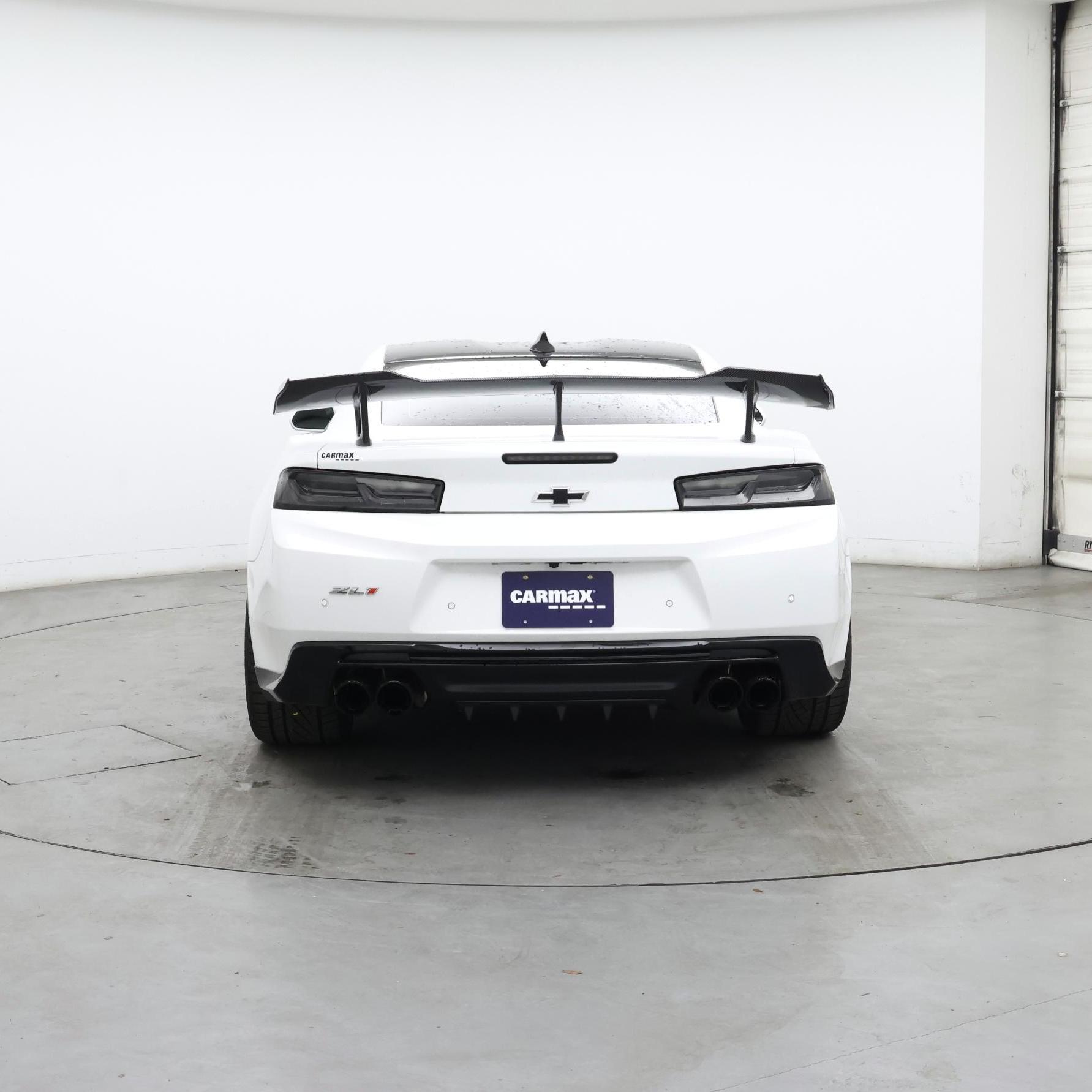 Thumbnail: 2018 Chevrolet Camaro - 8