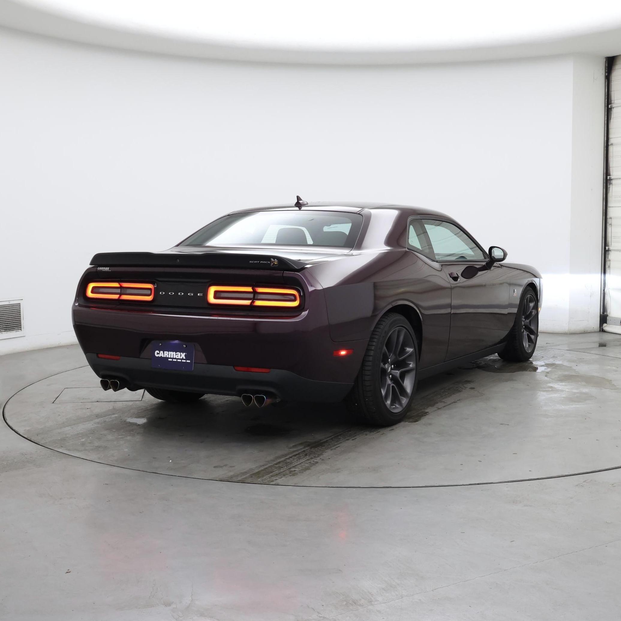 Thumbnail: 2022 Dodge Challenger - 8