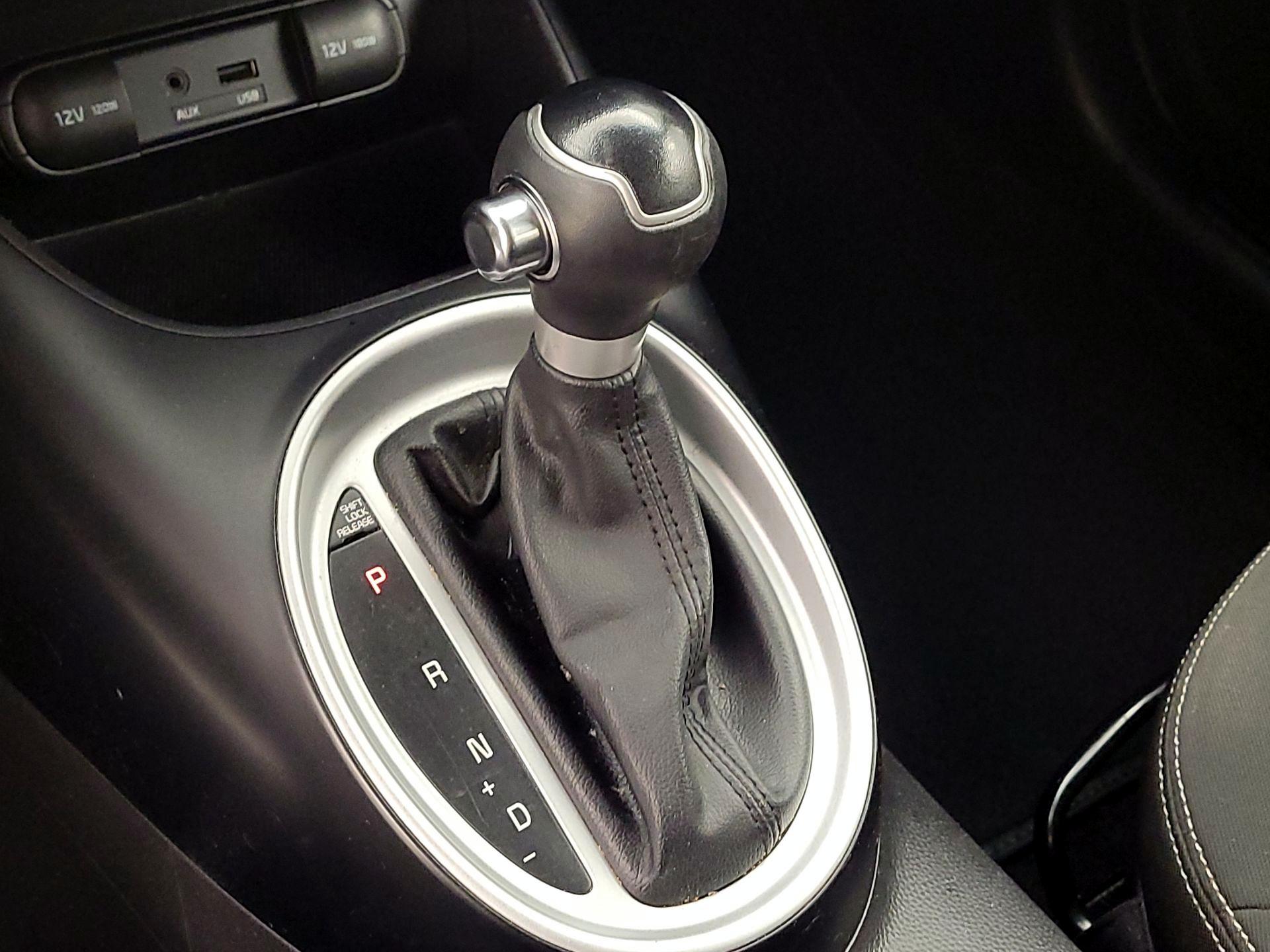 Thumbnail: 2014 Kia Soul - 16