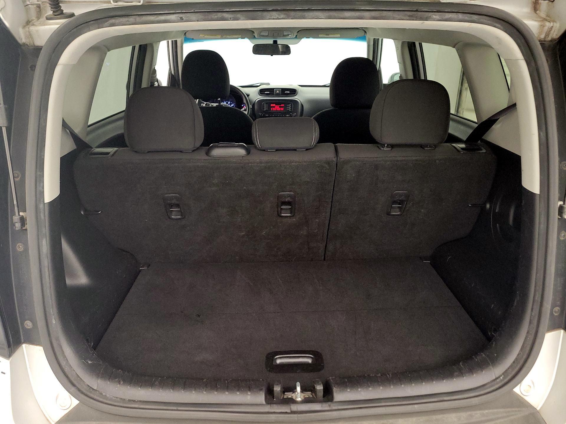 Thumbnail: 2014 Kia Soul - 19