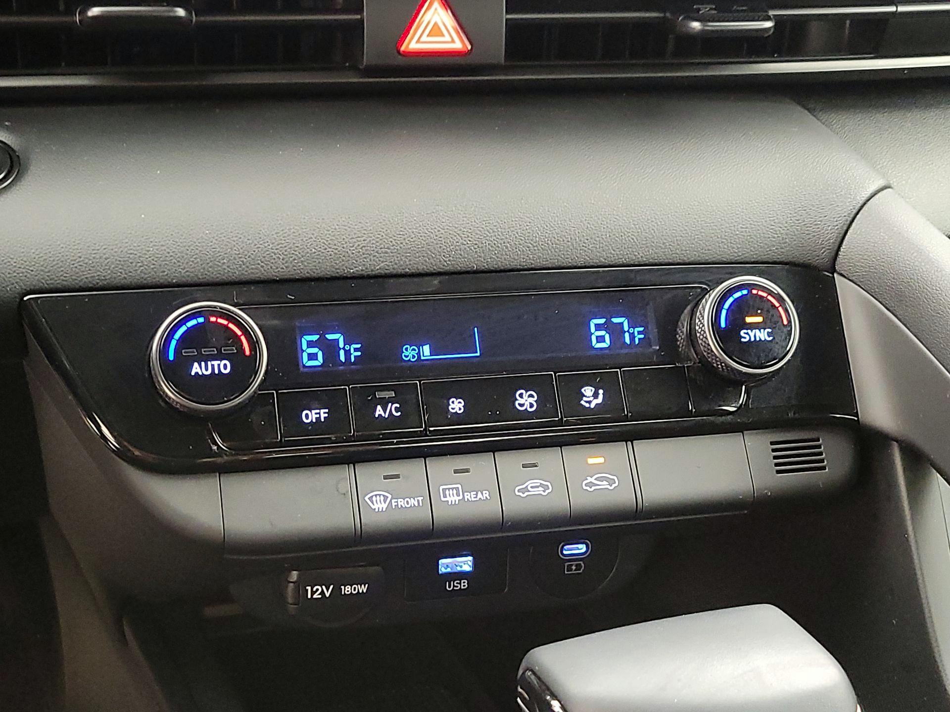 Thumbnail: 2025 Hyundai Elantra - 16