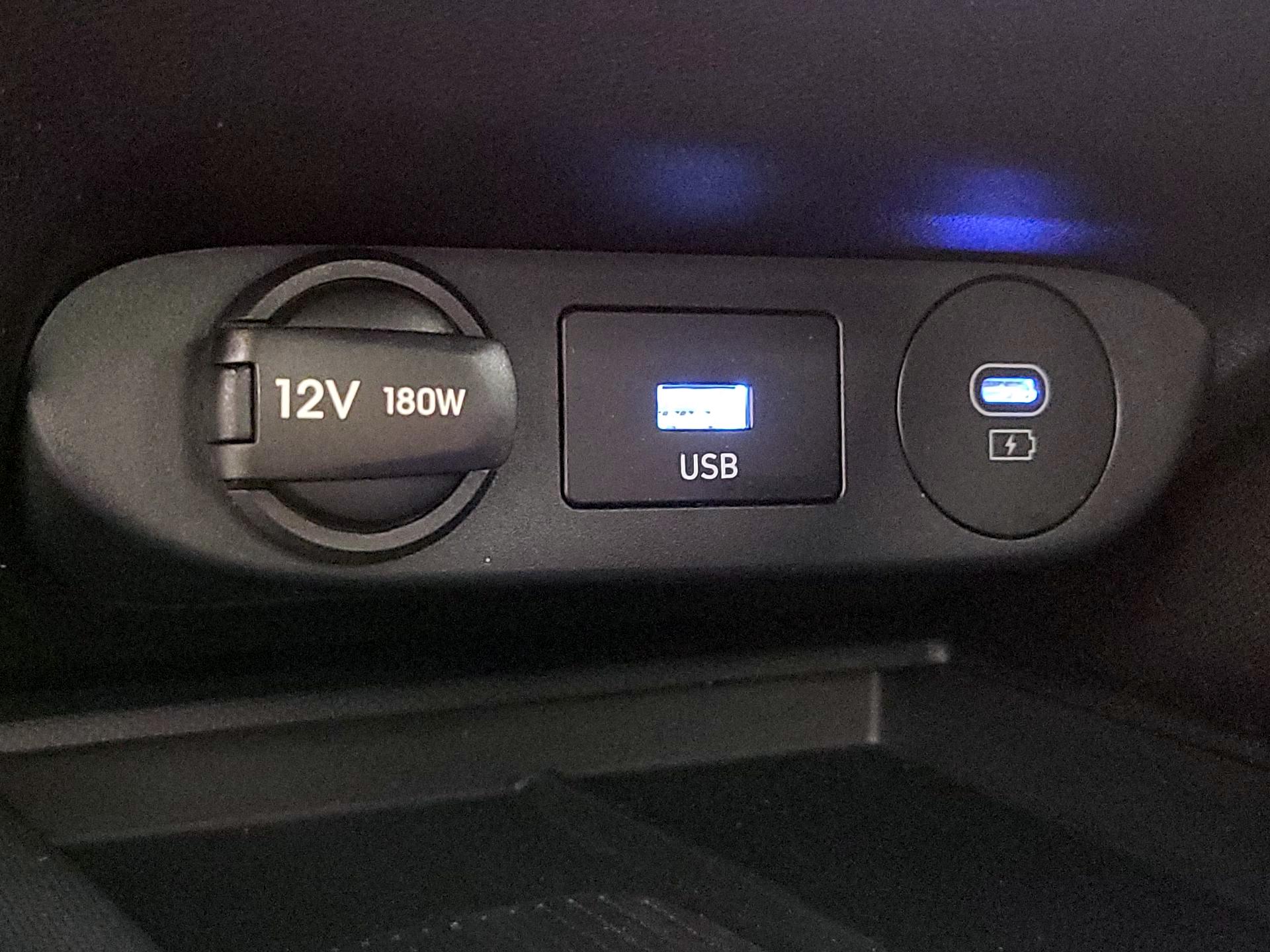 Thumbnail: 2025 Hyundai Elantra - 18