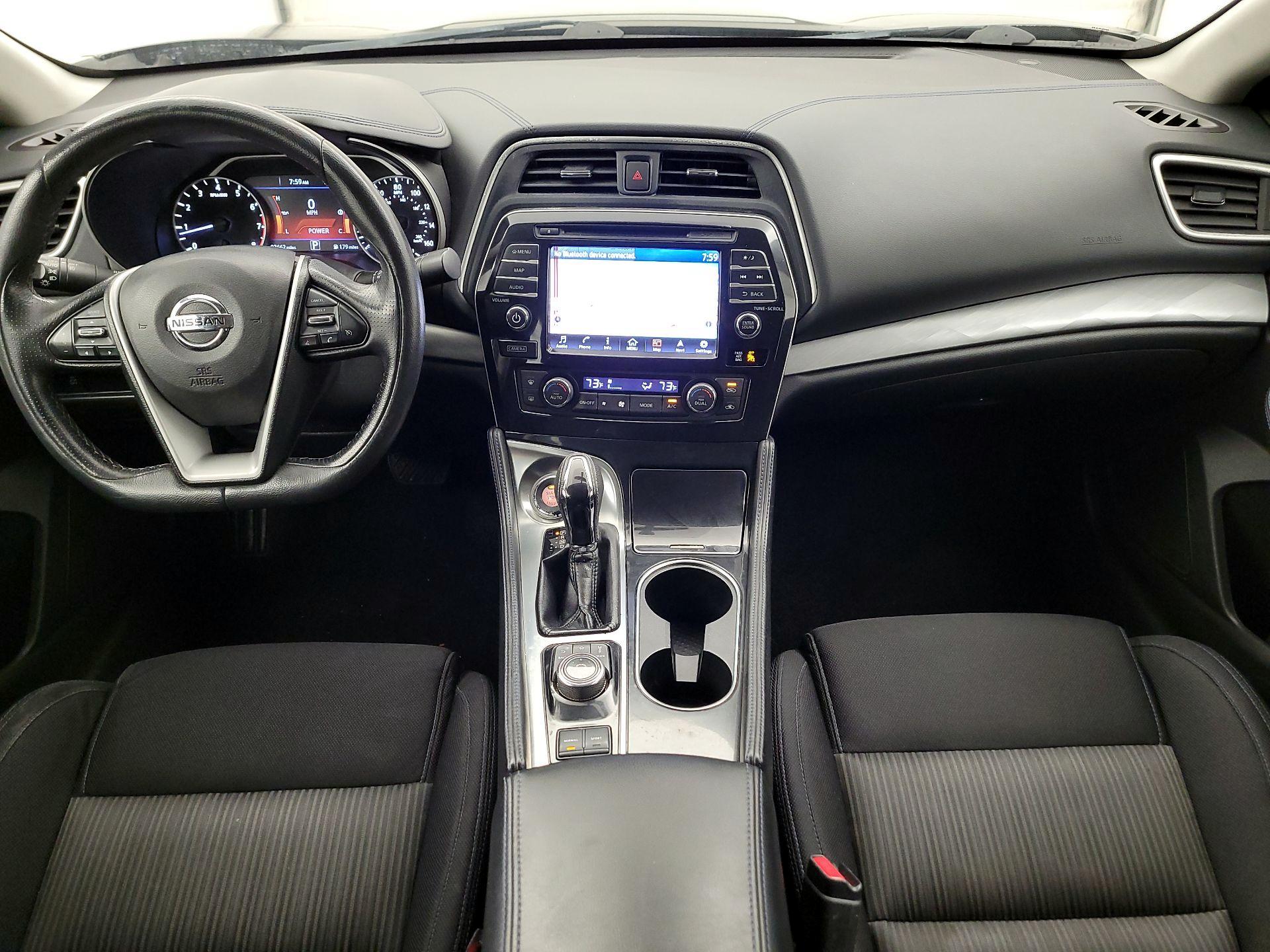 Thumbnail: 2016 Nissan Maxima - 9