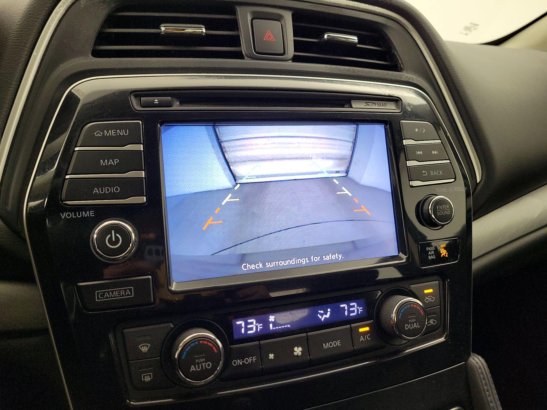 Thumbnail: 2016 Nissan Maxima - 15