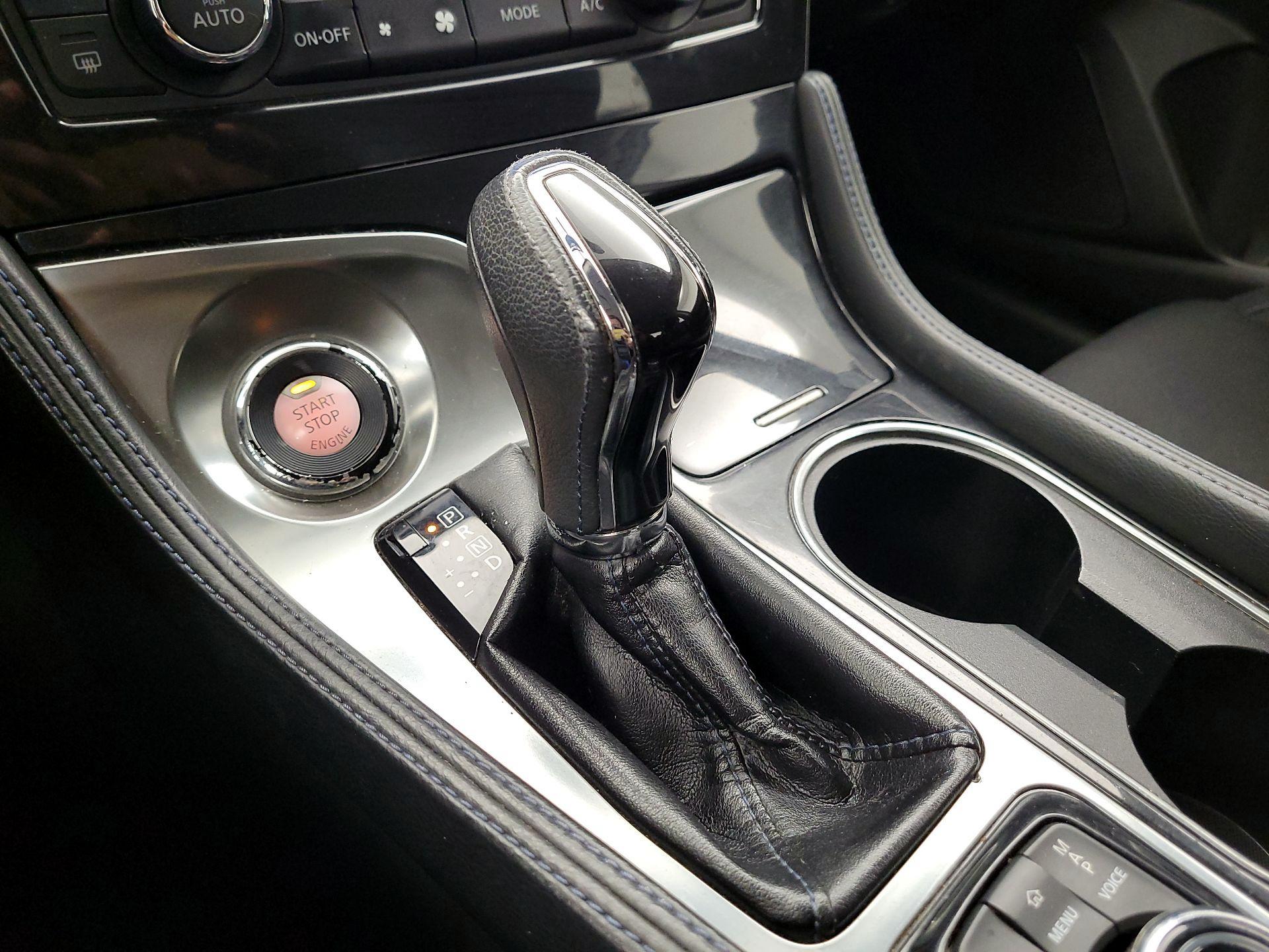 Thumbnail: 2016 Nissan Maxima - 18