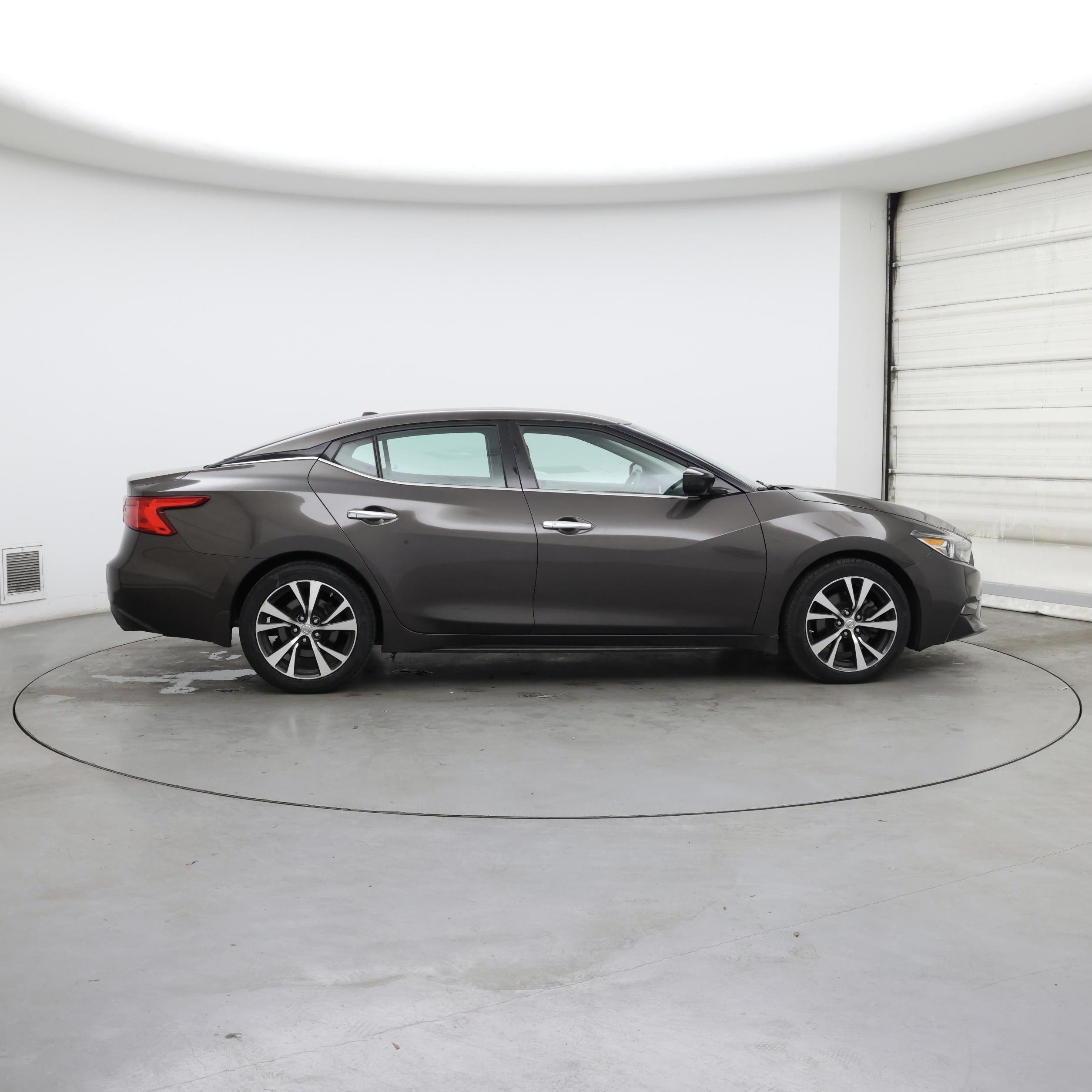 Thumbnail: 2016 Nissan Maxima - 7