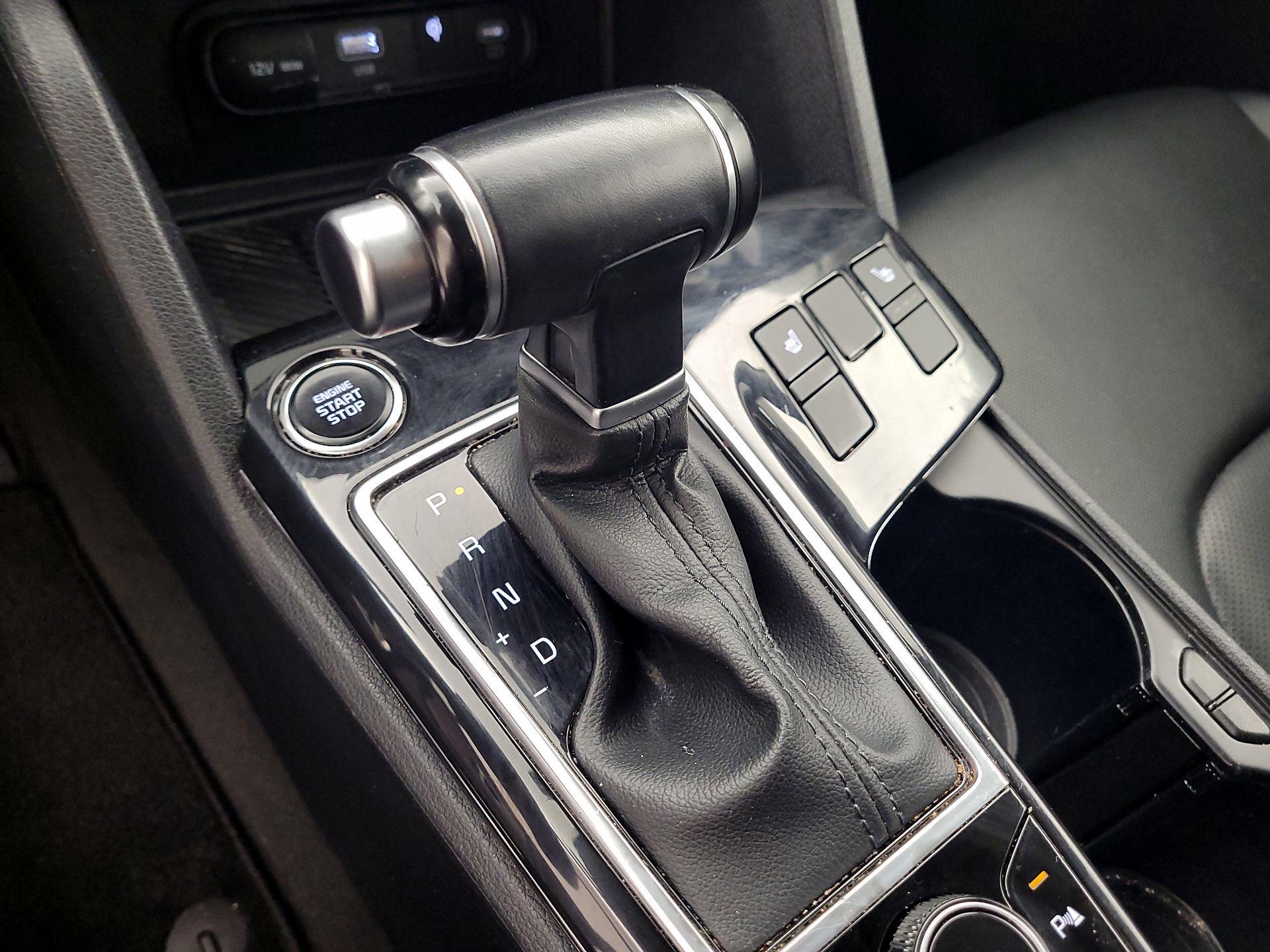 Thumbnail: 2023 Kia Sportage - 17