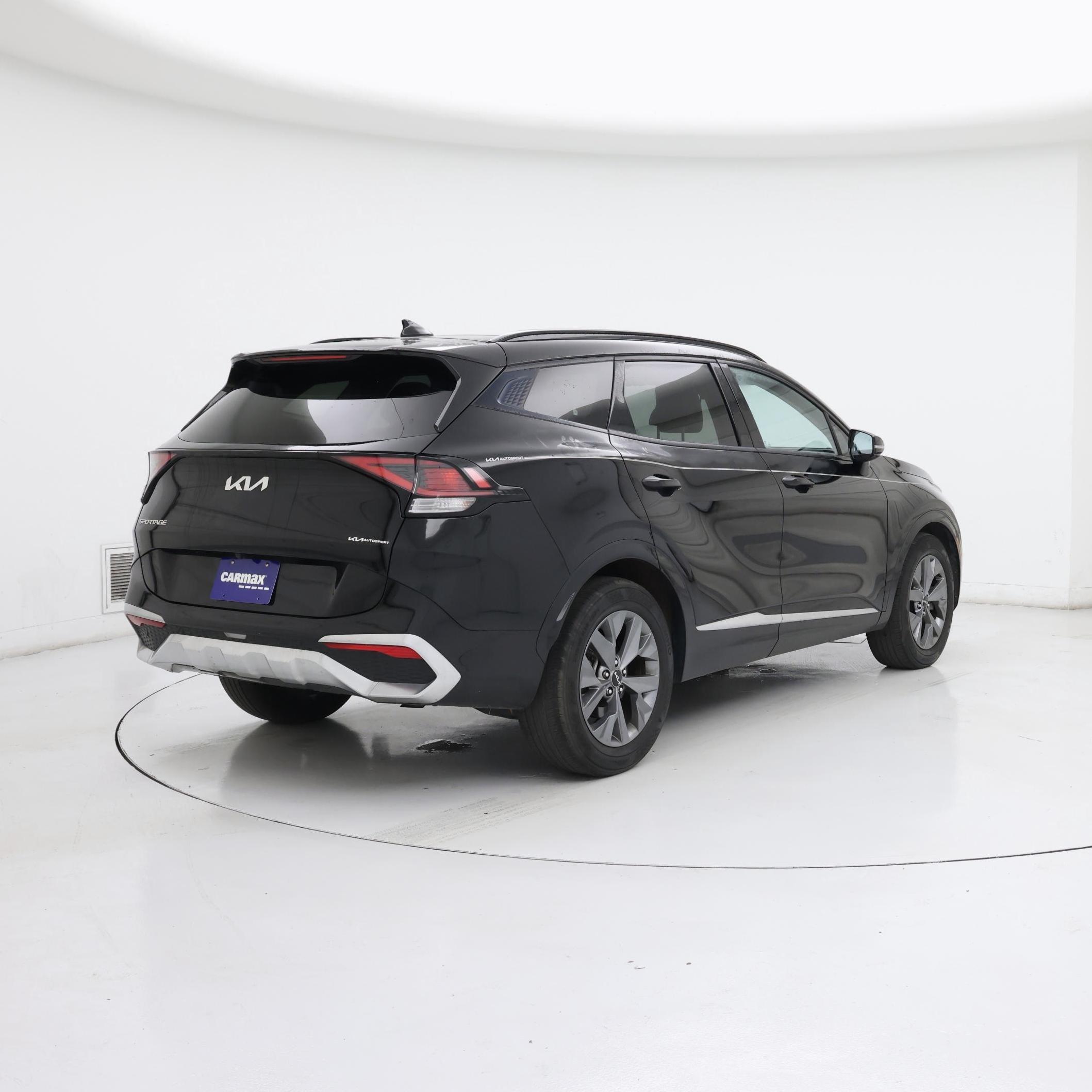 Thumbnail: 2023 Kia Sportage - 8