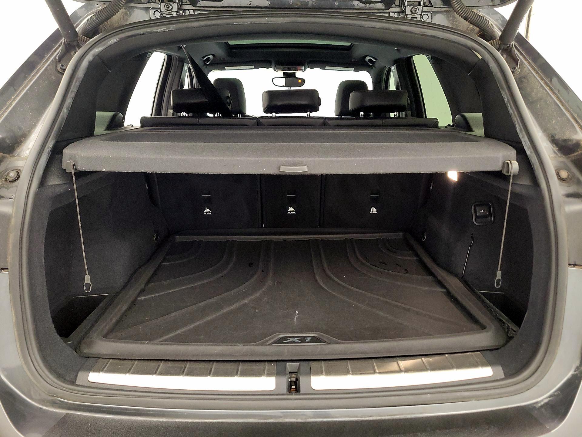 Thumbnail: 2017 BMW X1 - 20