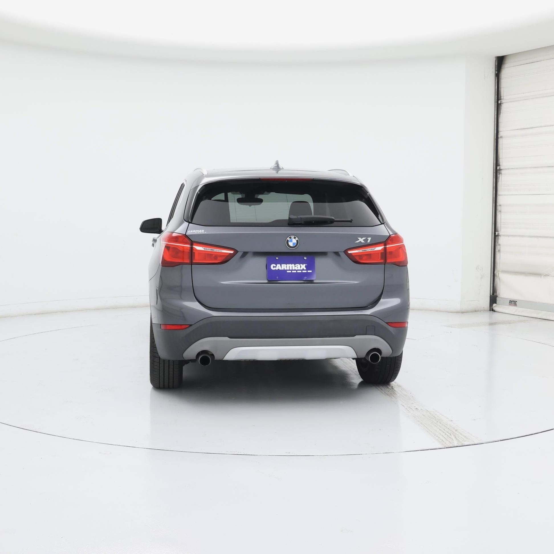 Thumbnail: 2017 BMW X1 - 6