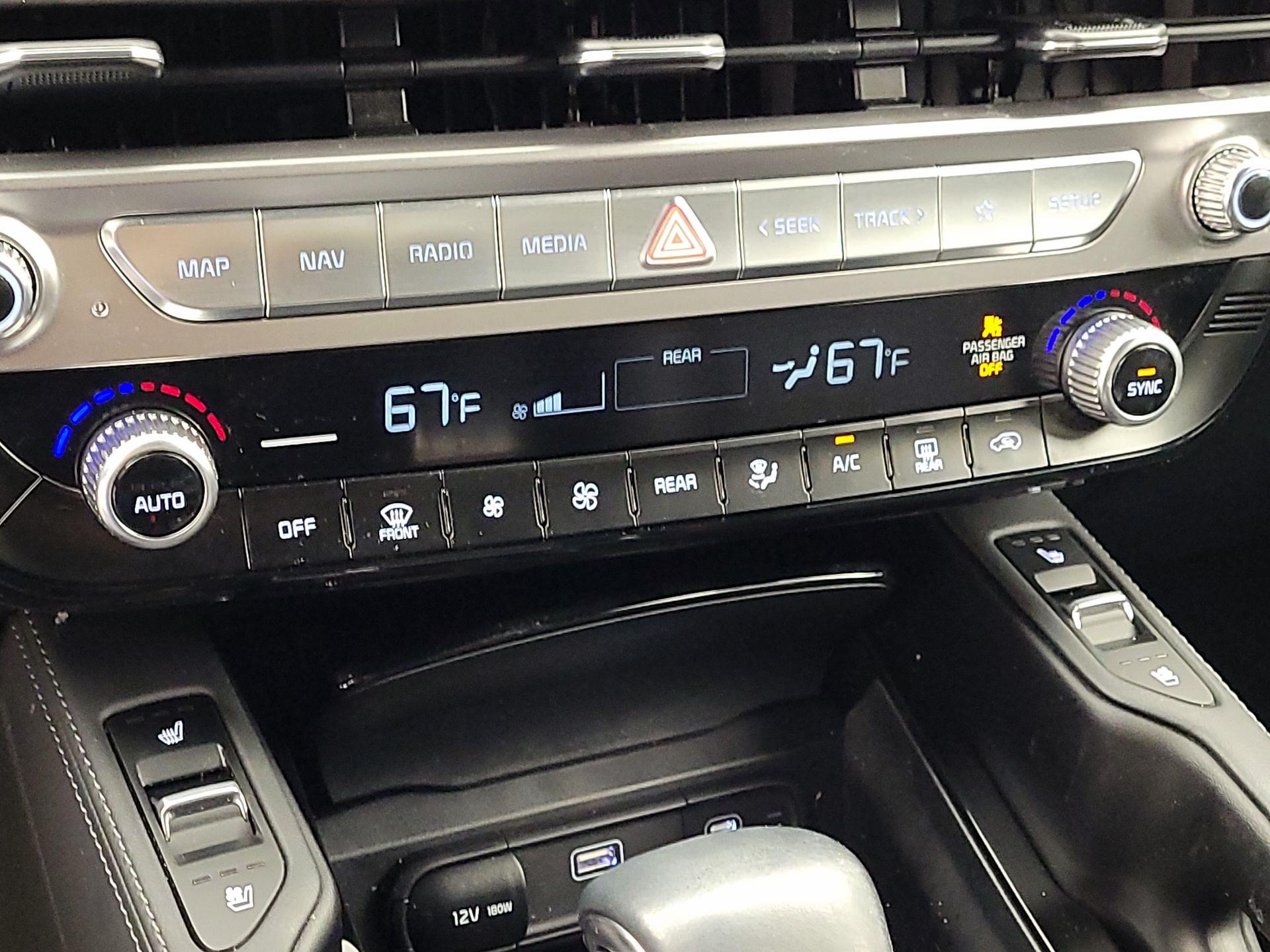 Thumbnail: 2024 Kia Telluride - 16