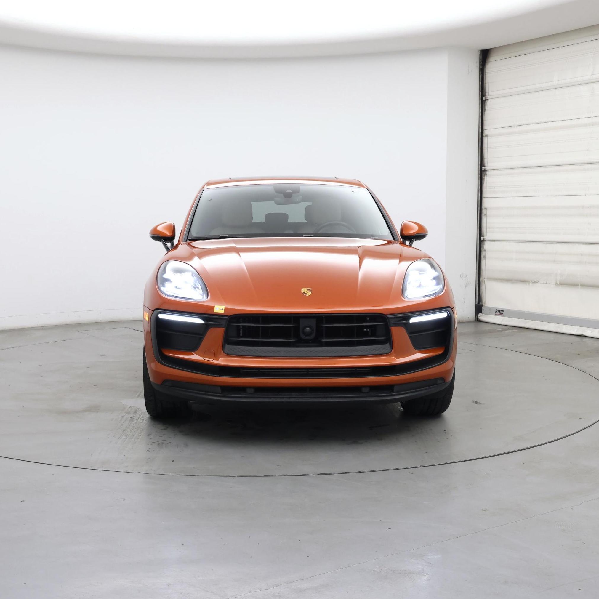 Thumbnail: 2023 Porsche Macan - 5