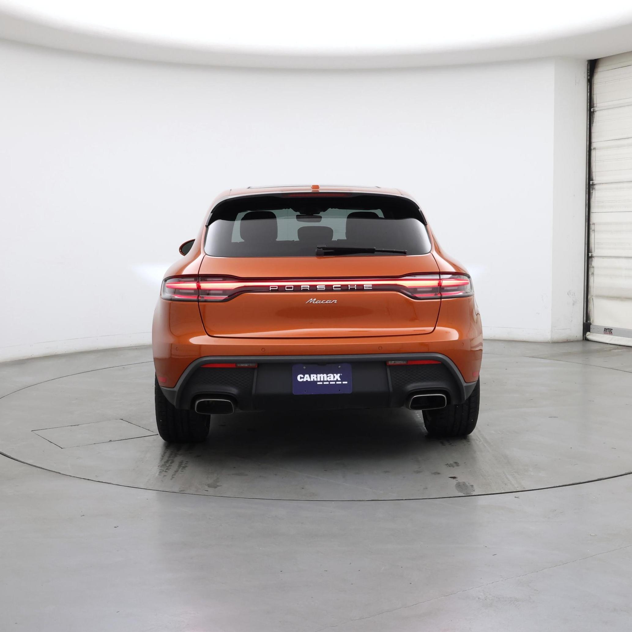 Thumbnail: 2023 Porsche Macan - 6
