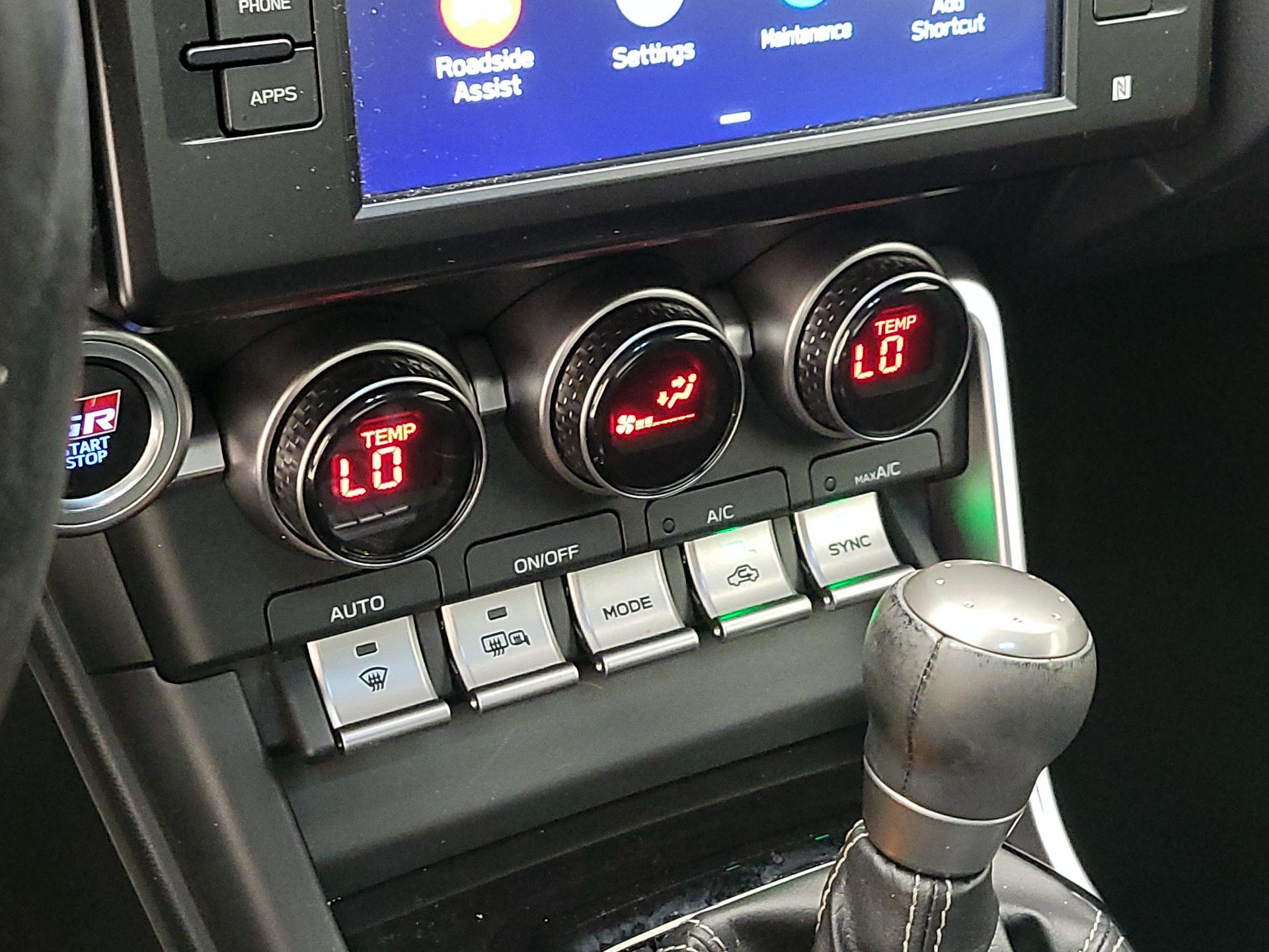 Thumbnail: 2023 Toyota GR86 - 16