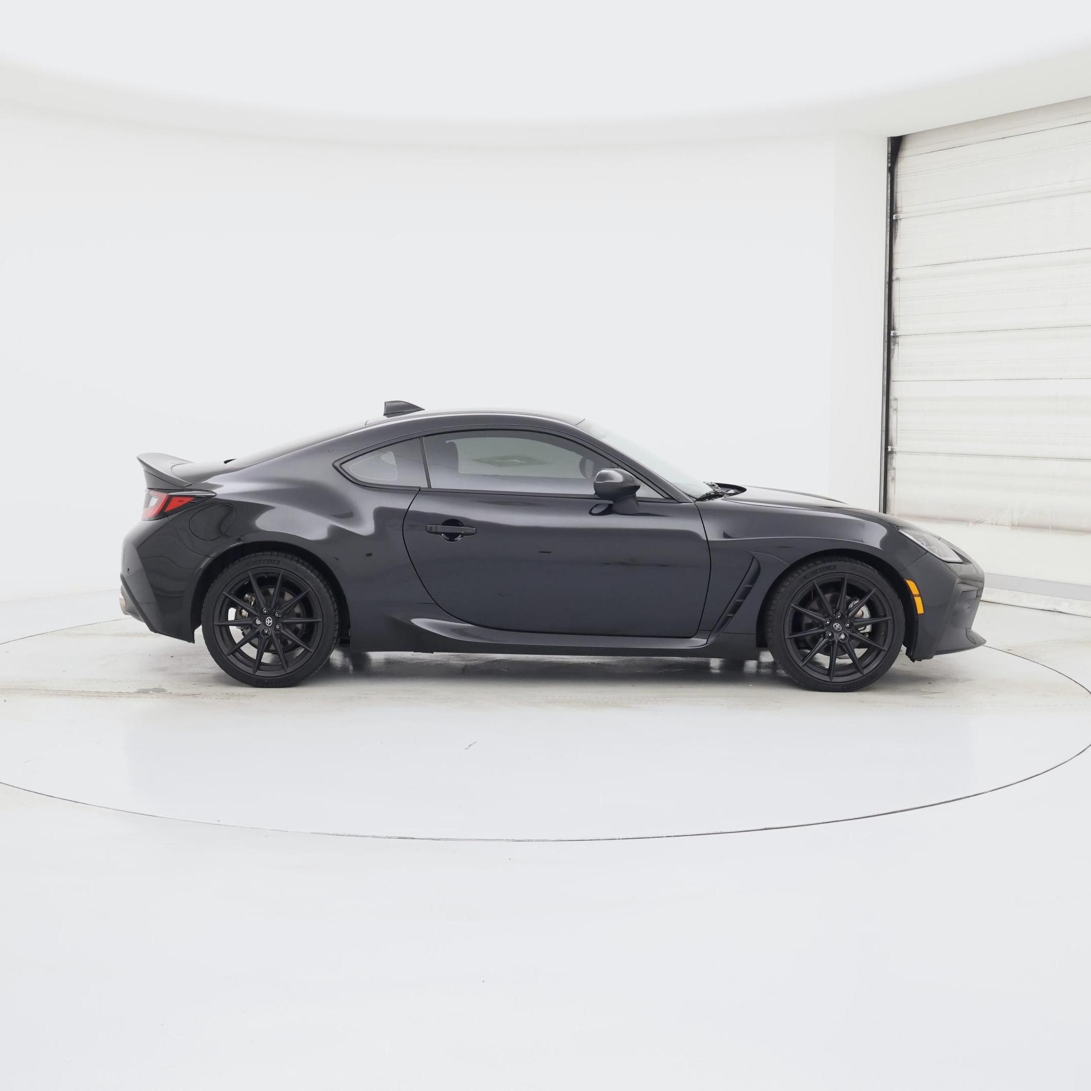 Thumbnail: 2023 Toyota GR86 - 7