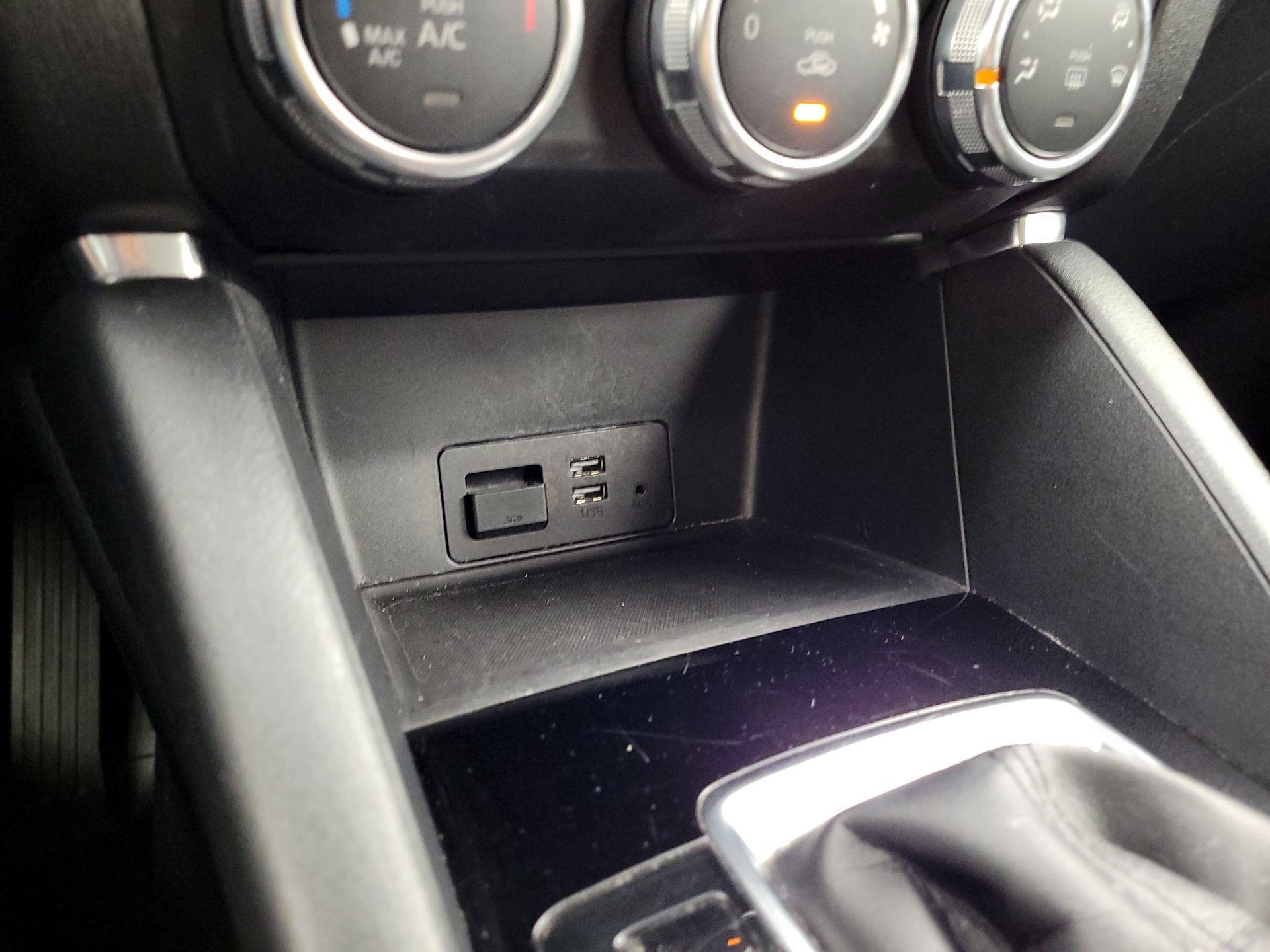 Thumbnail: 2016 Mazda CX-5 - 18