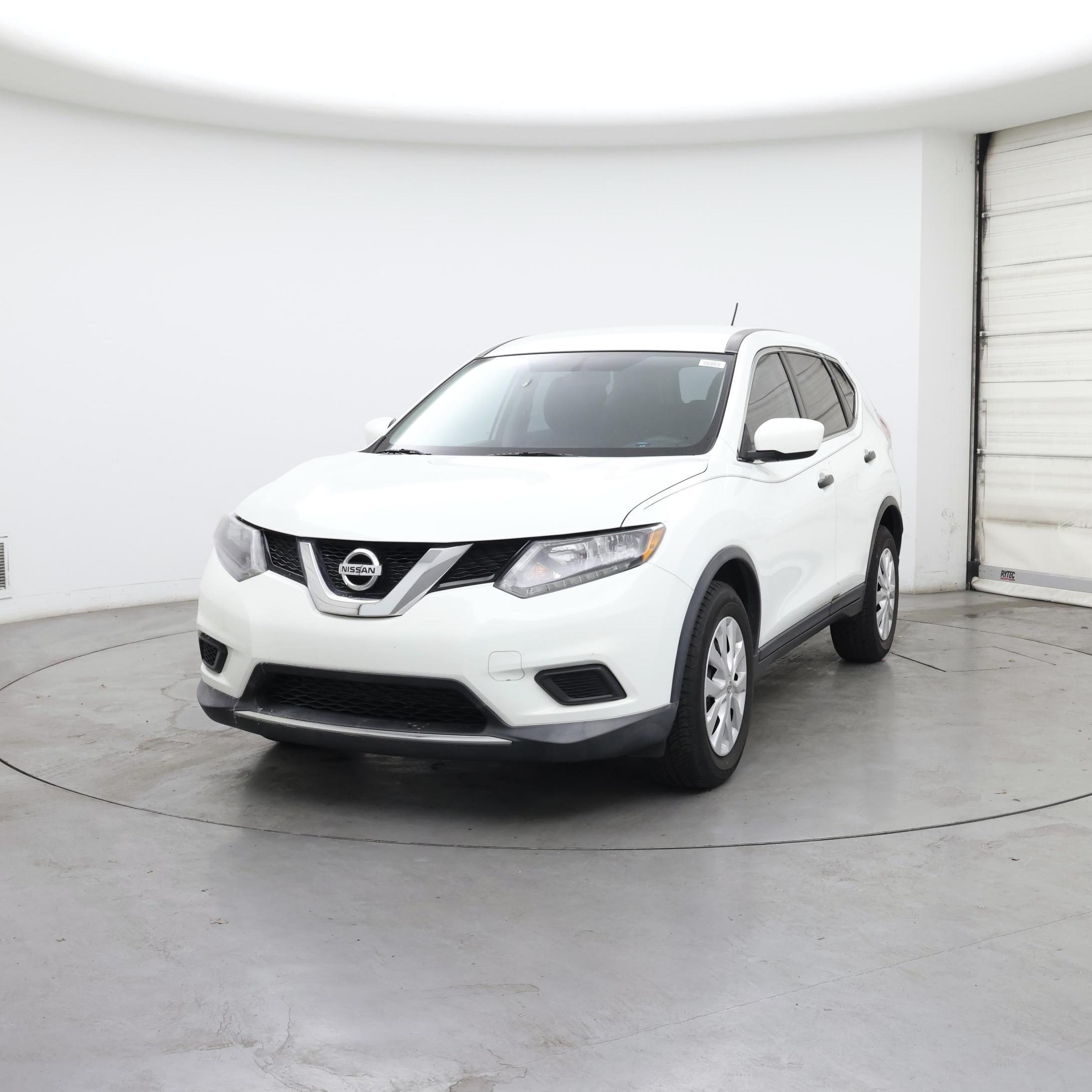 Thumbnail: 2016 Nissan Rogue - 4