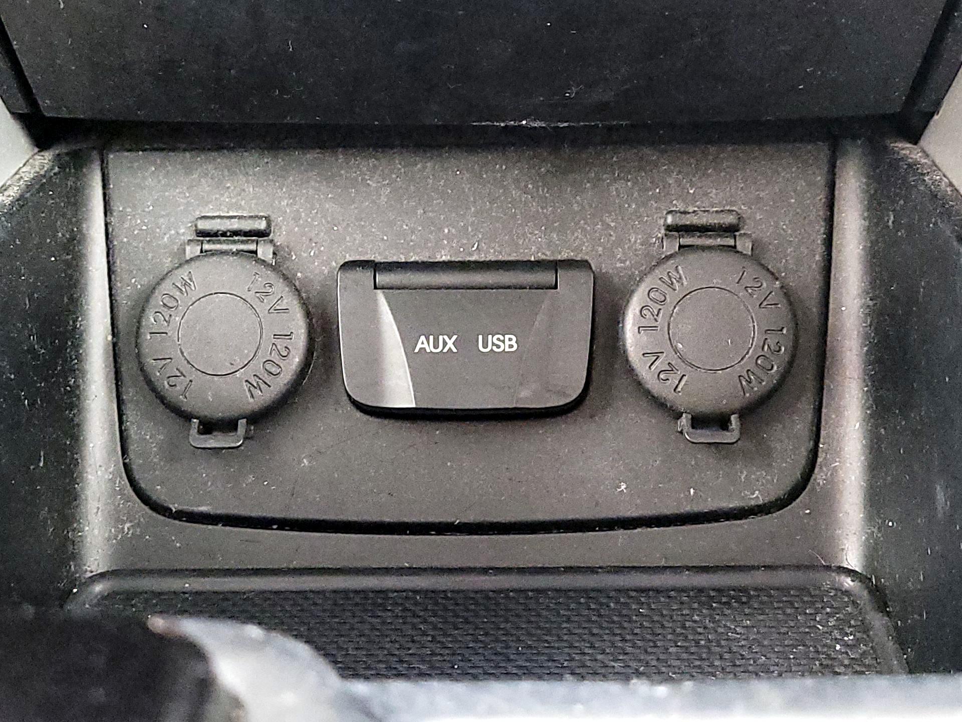 Thumbnail: 2014 Hyundai Sonata - 18