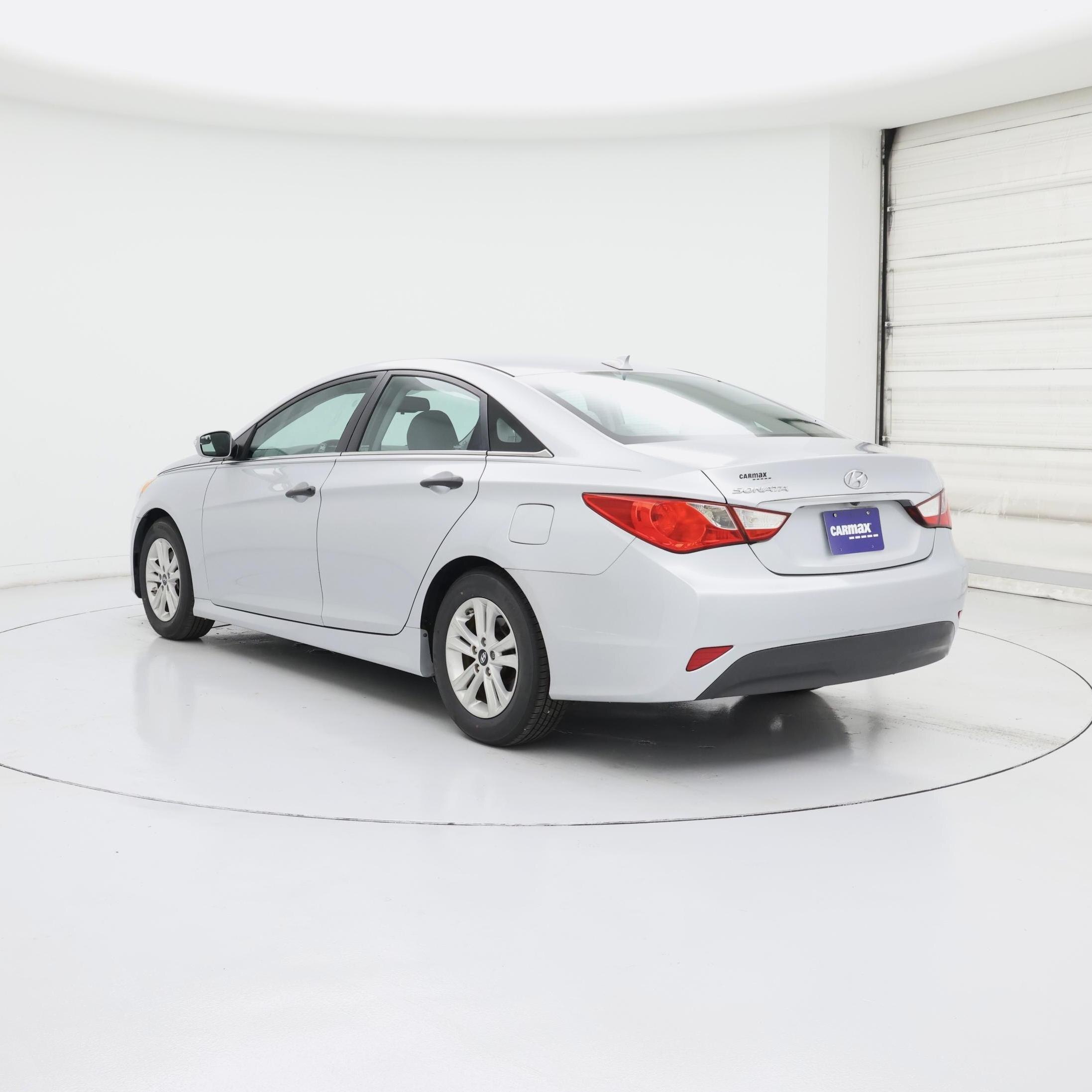 Thumbnail: 2014 Hyundai Sonata - 2