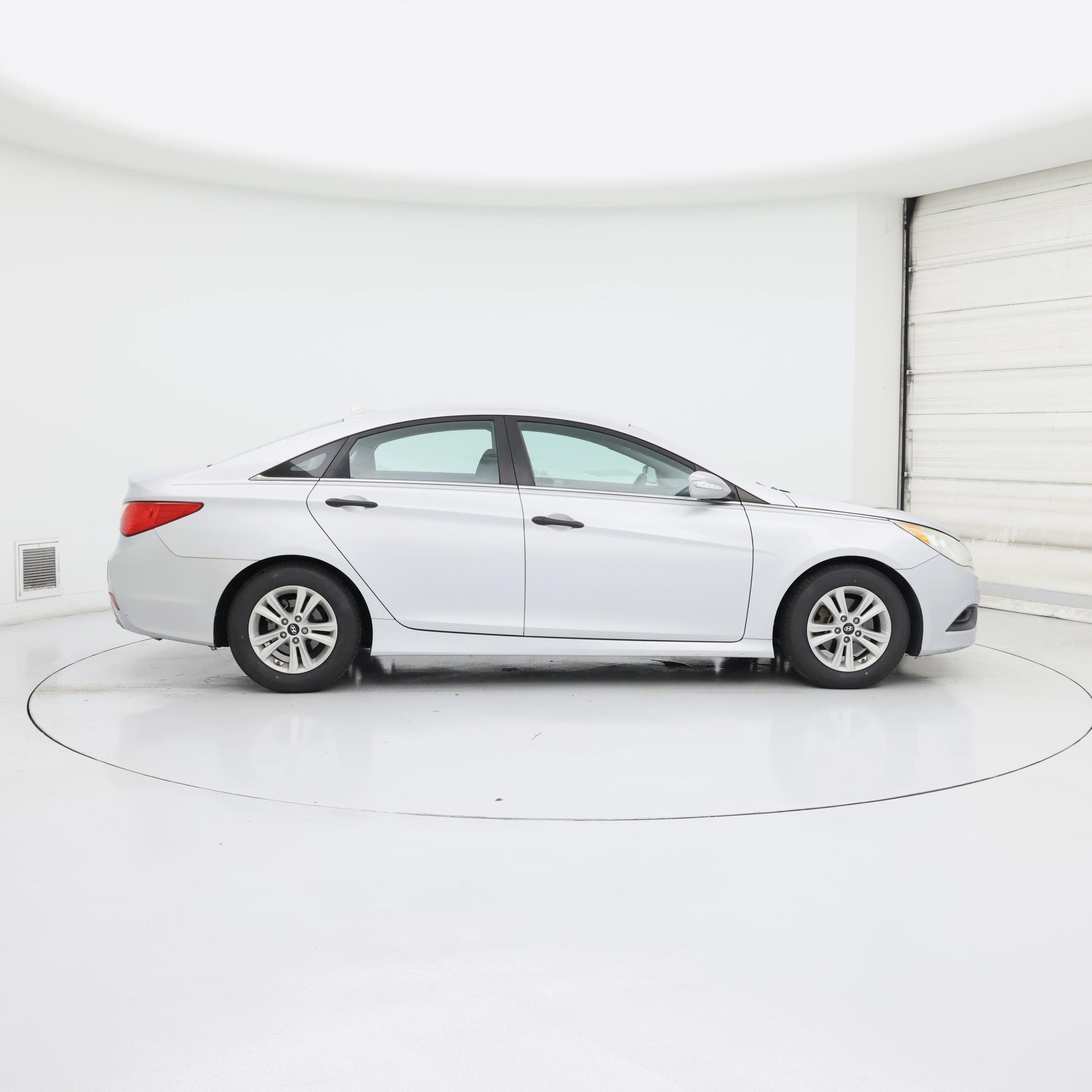 Thumbnail: 2014 Hyundai Sonata - 7