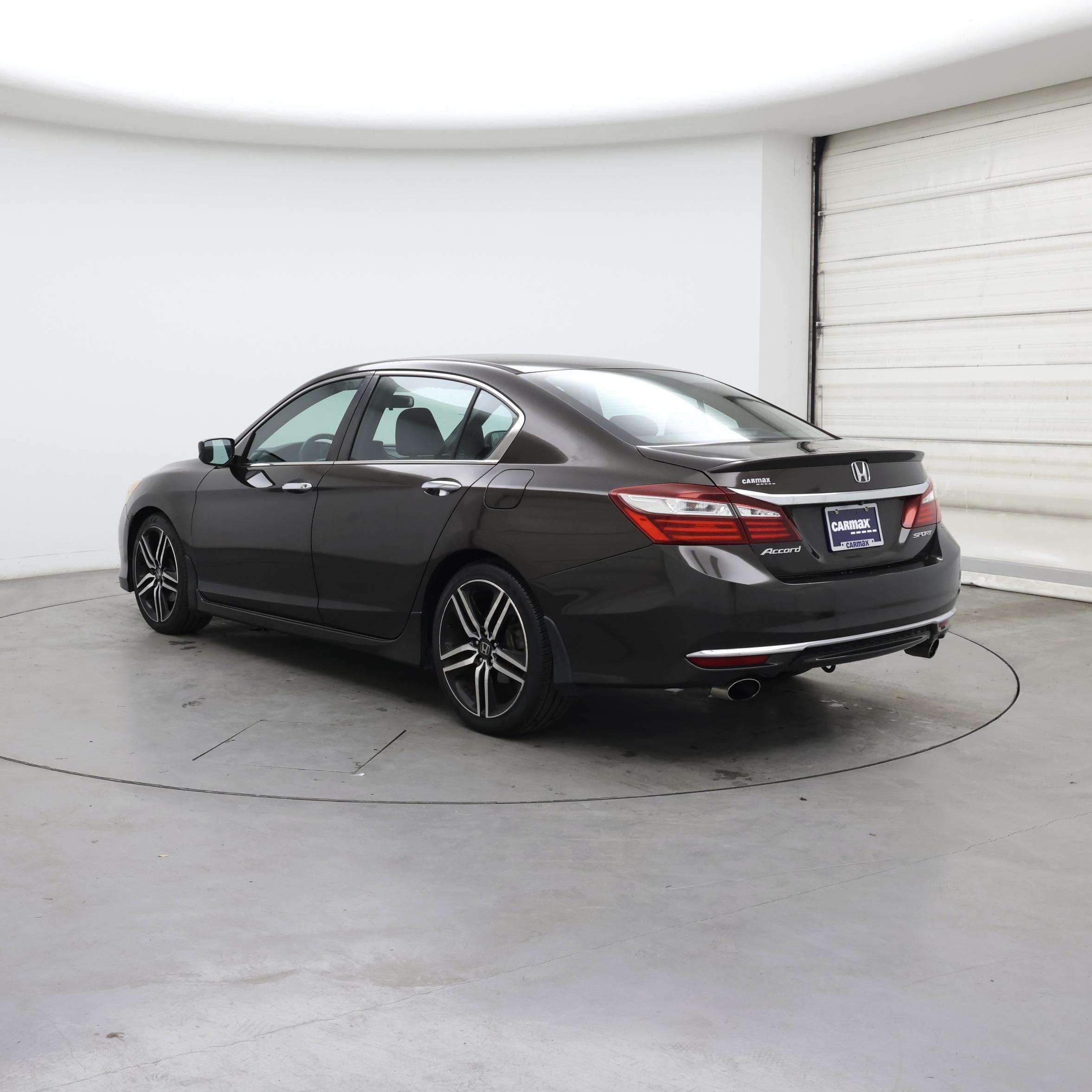 Thumbnail: 2016 Honda Accord - 2