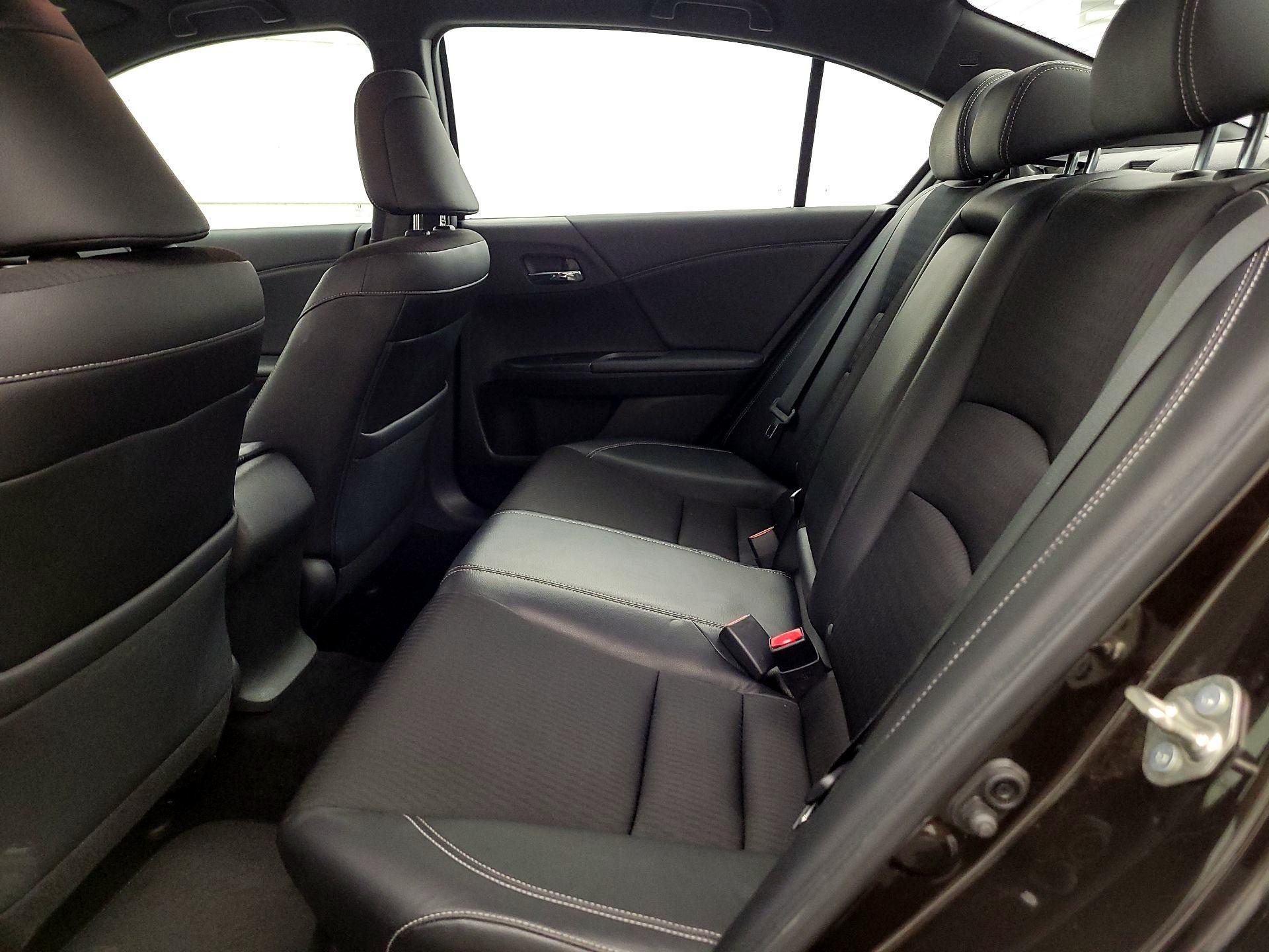 Thumbnail: 2016 Honda Accord - 19