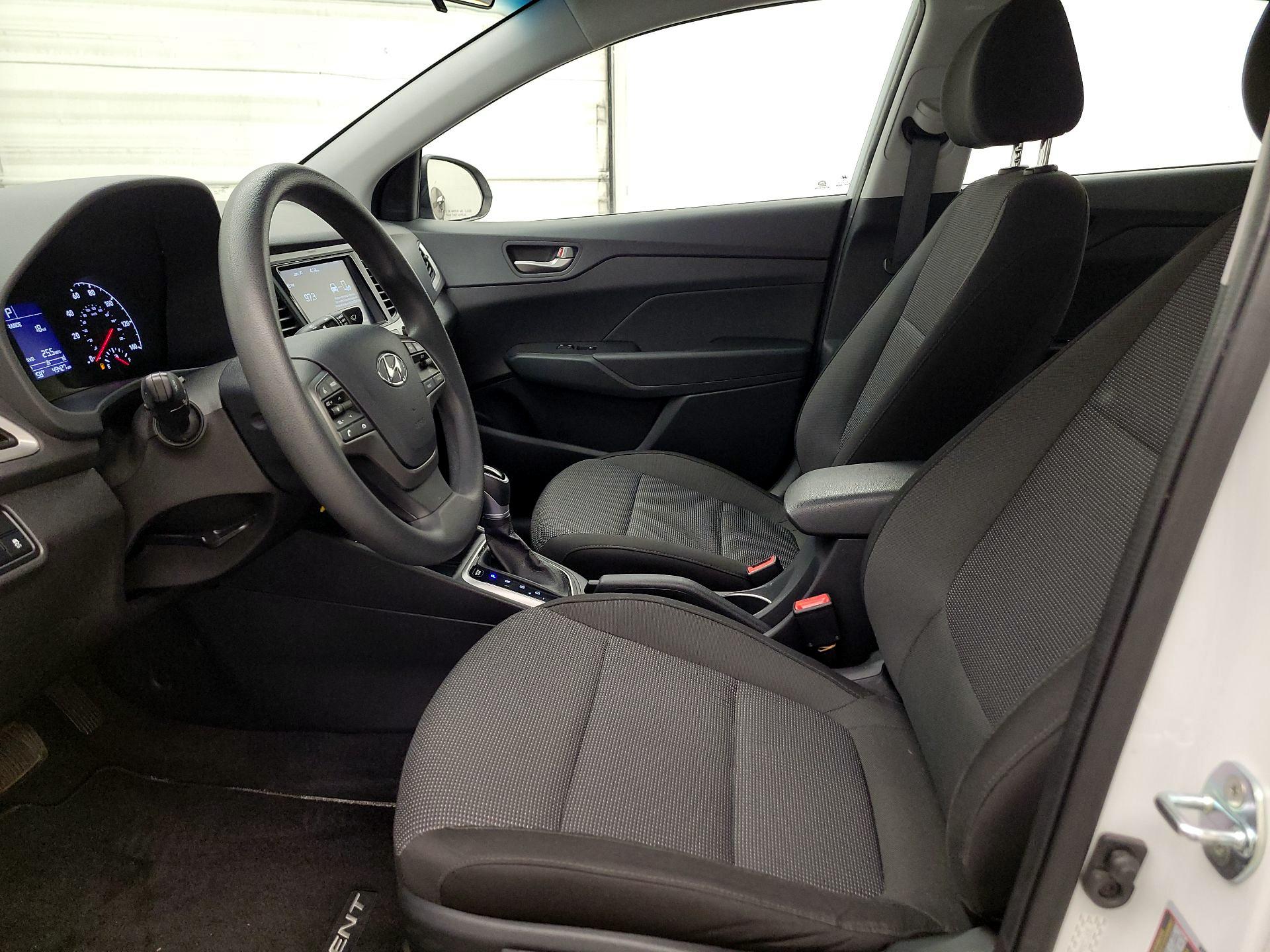 Thumbnail: 2022 Hyundai Accent - 11