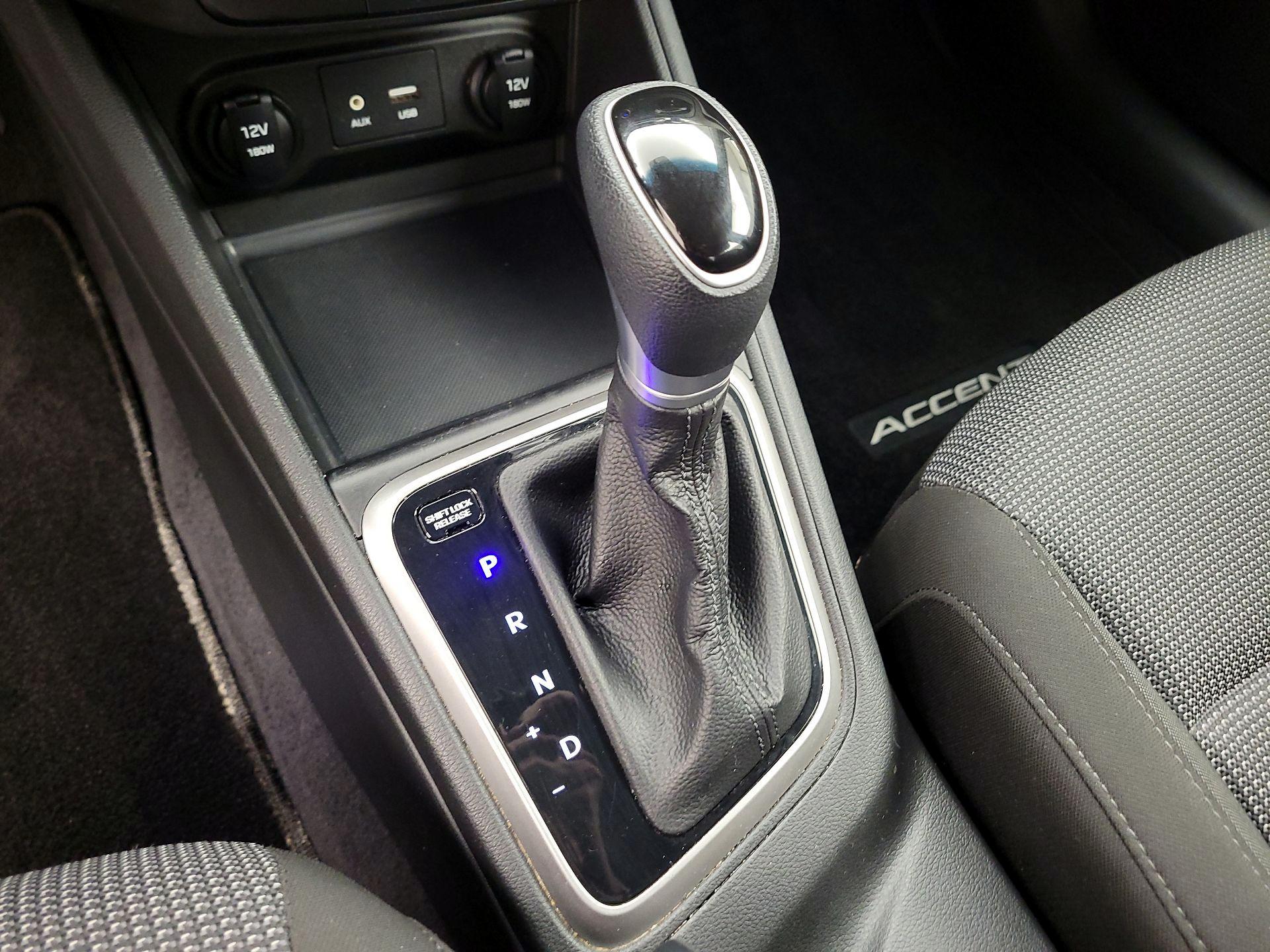 Thumbnail: 2022 Hyundai Accent - 17