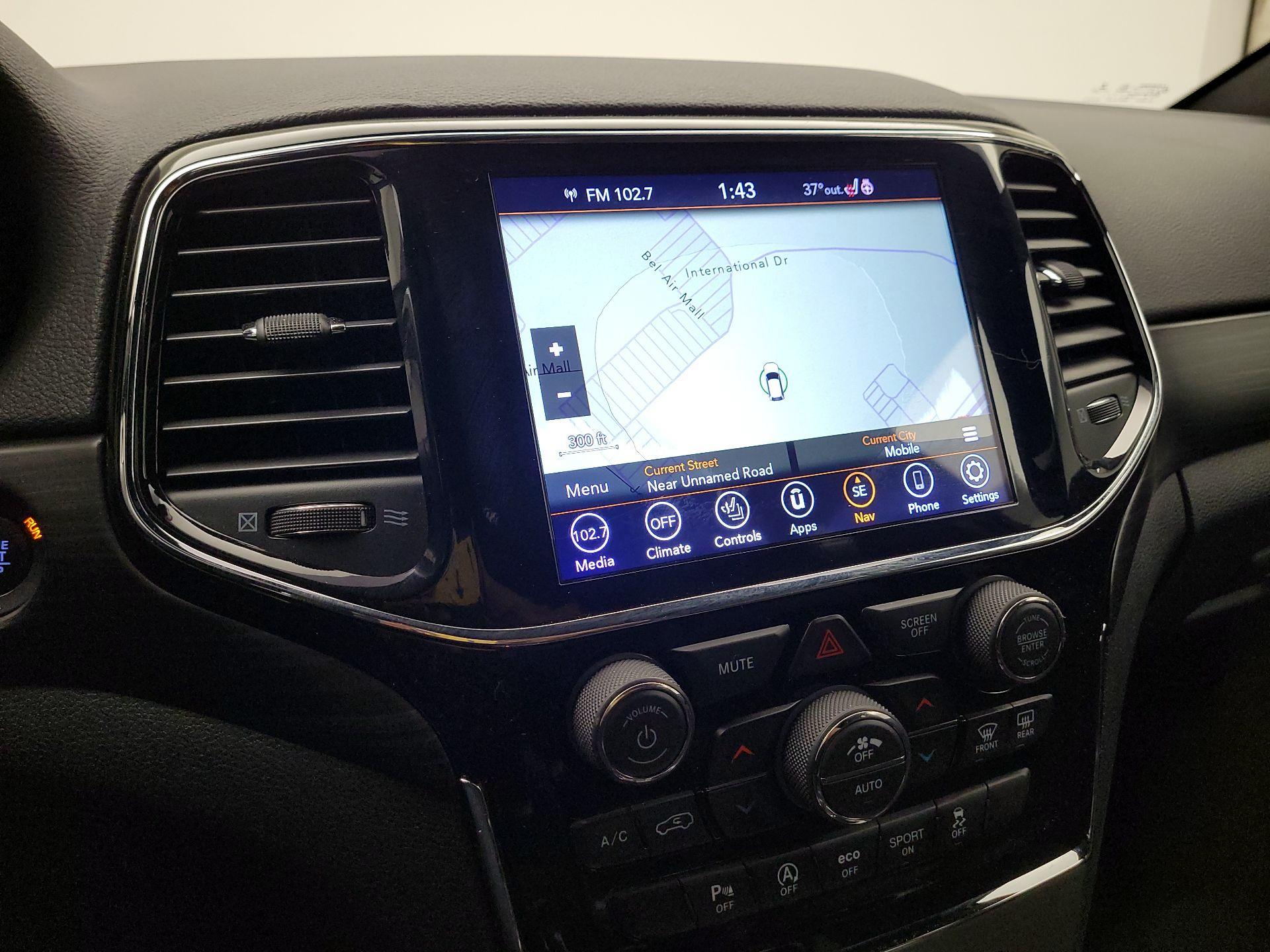 Thumbnail: 2020 Jeep Grand Cherokee - 14