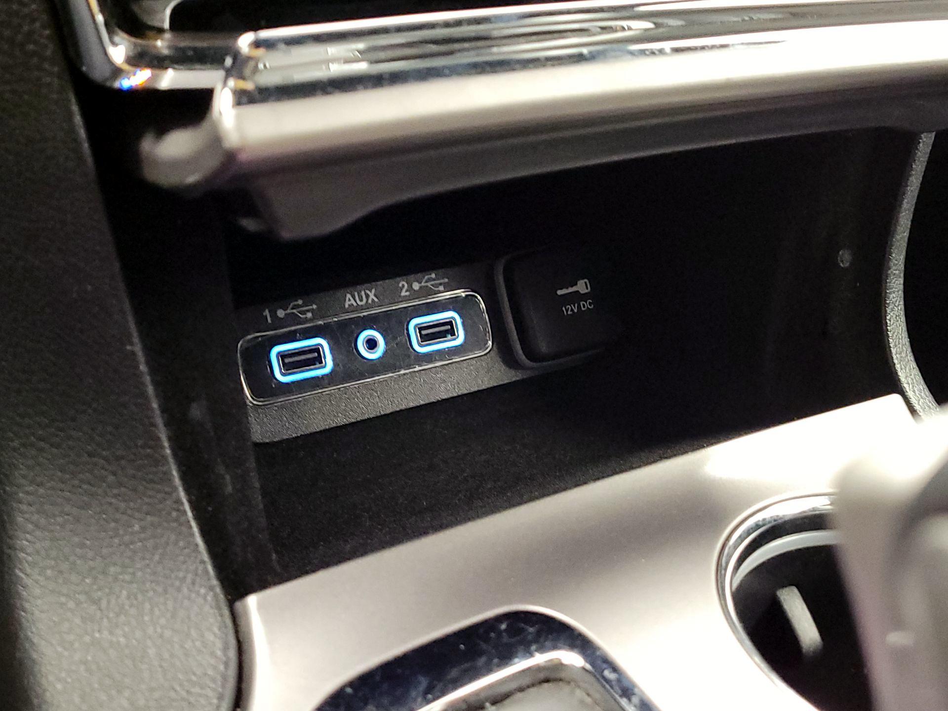 Thumbnail: 2020 Jeep Grand Cherokee - 19