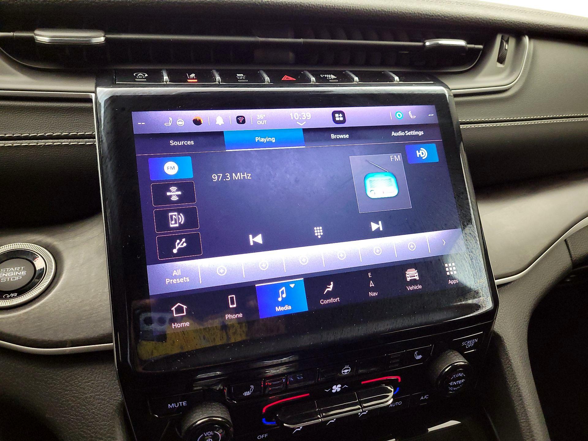 Thumbnail: 2023 Jeep Grand Cherokee - 16