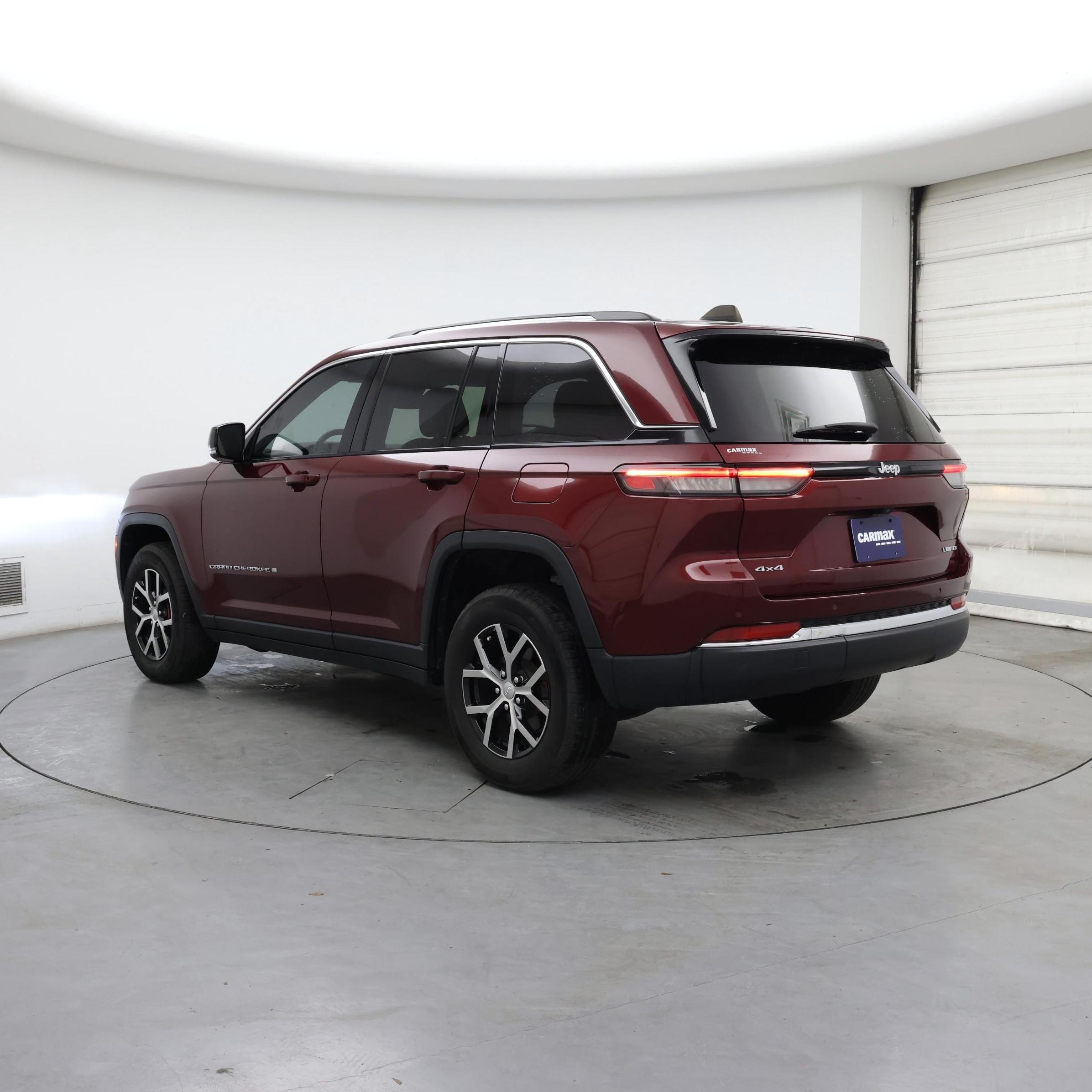 Thumbnail: 2023 Jeep Grand Cherokee - 2