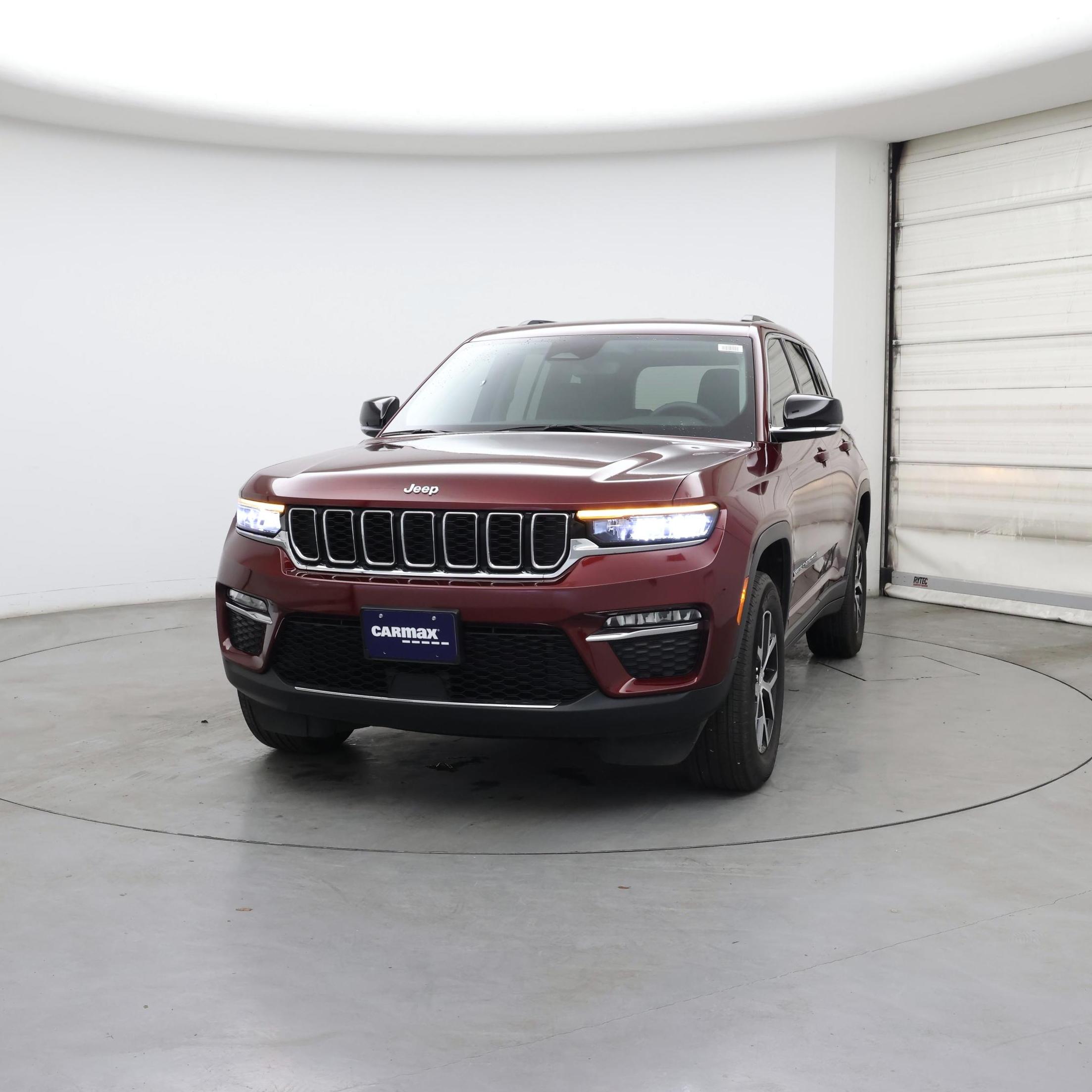 Thumbnail: 2023 Jeep Grand Cherokee - 4