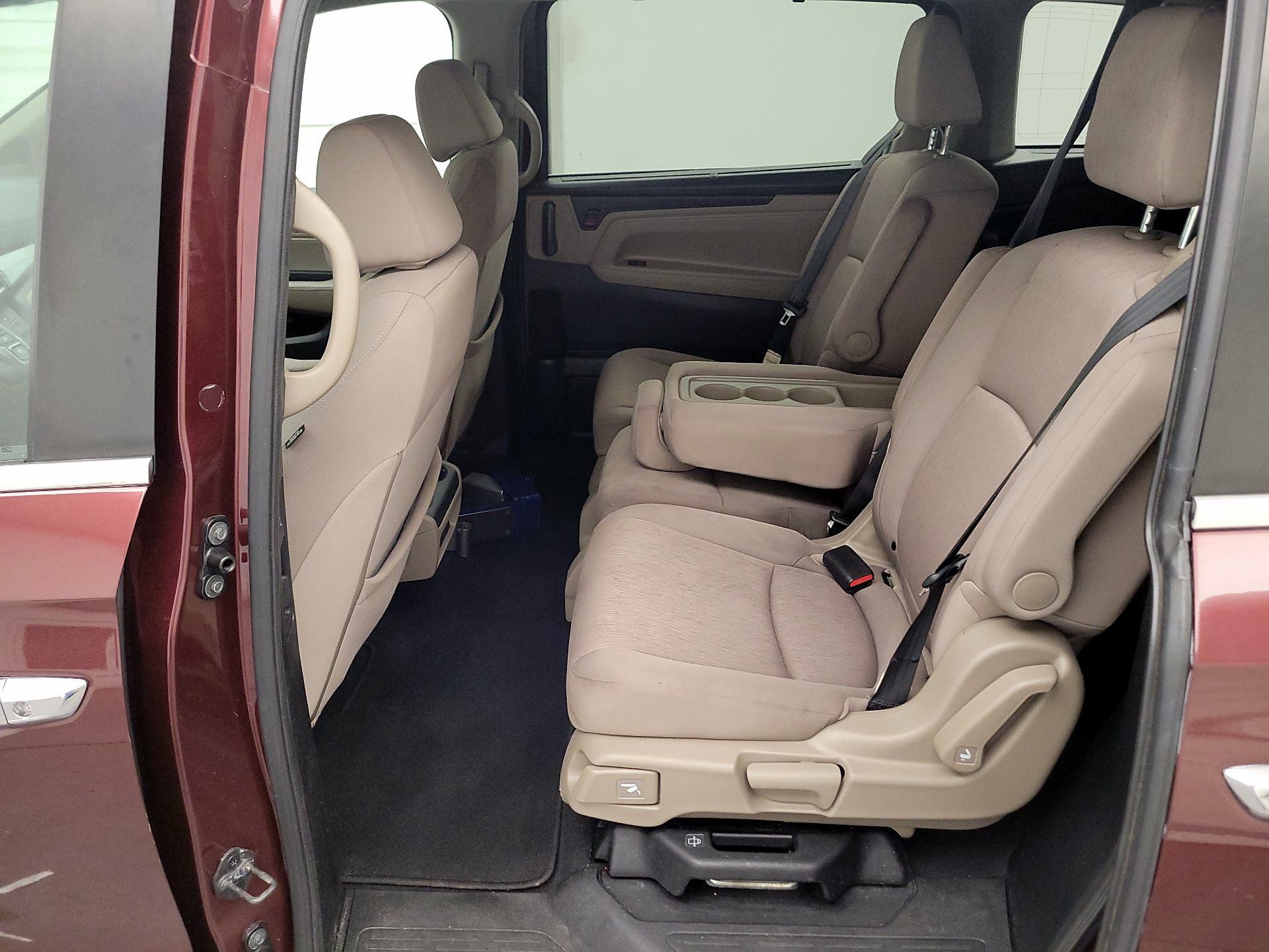 Thumbnail: 2020 Honda Odyssey - 18