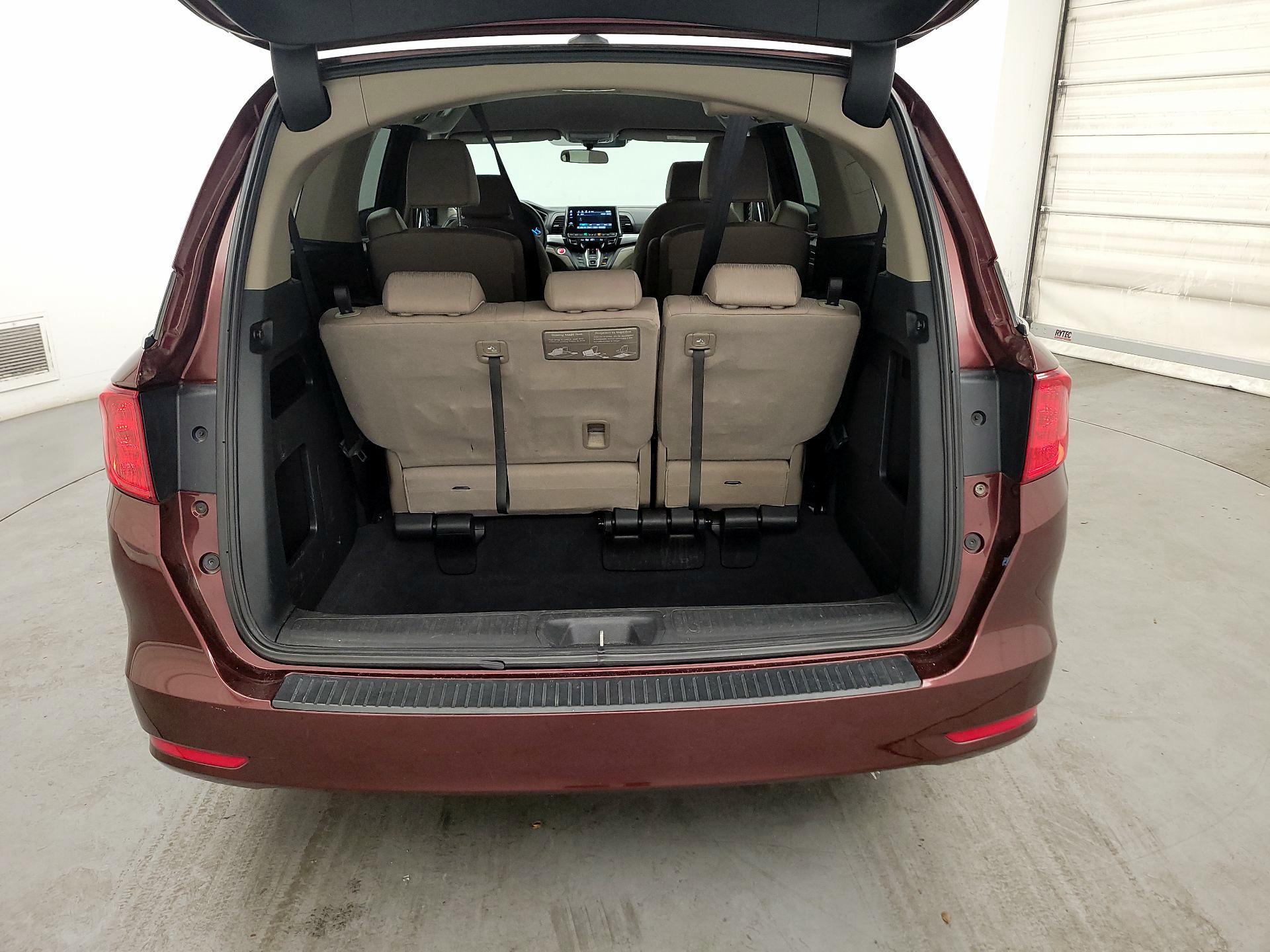 Thumbnail: 2020 Honda Odyssey - 20