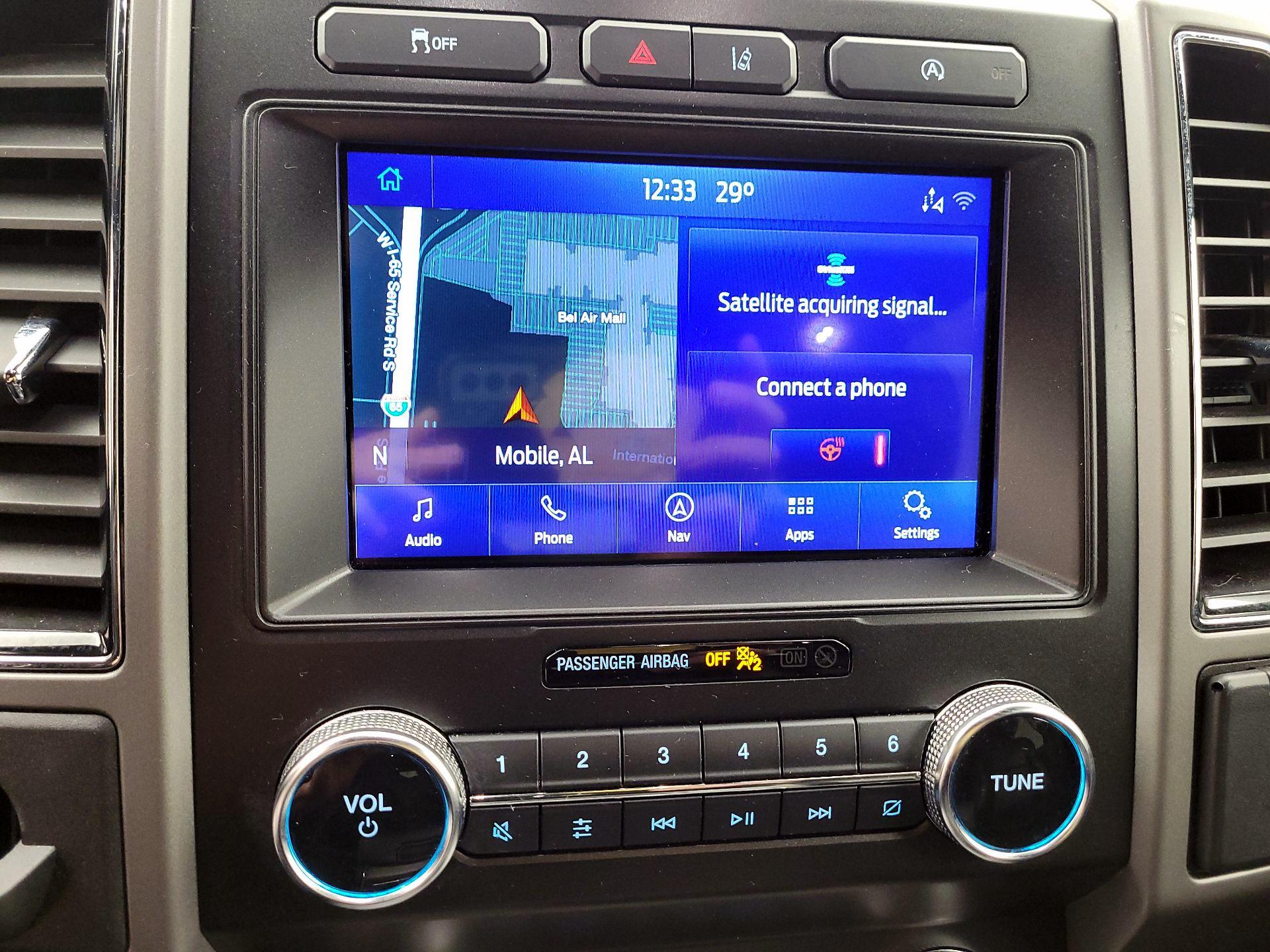 Thumbnail: 2020 Ford Expedition - 13