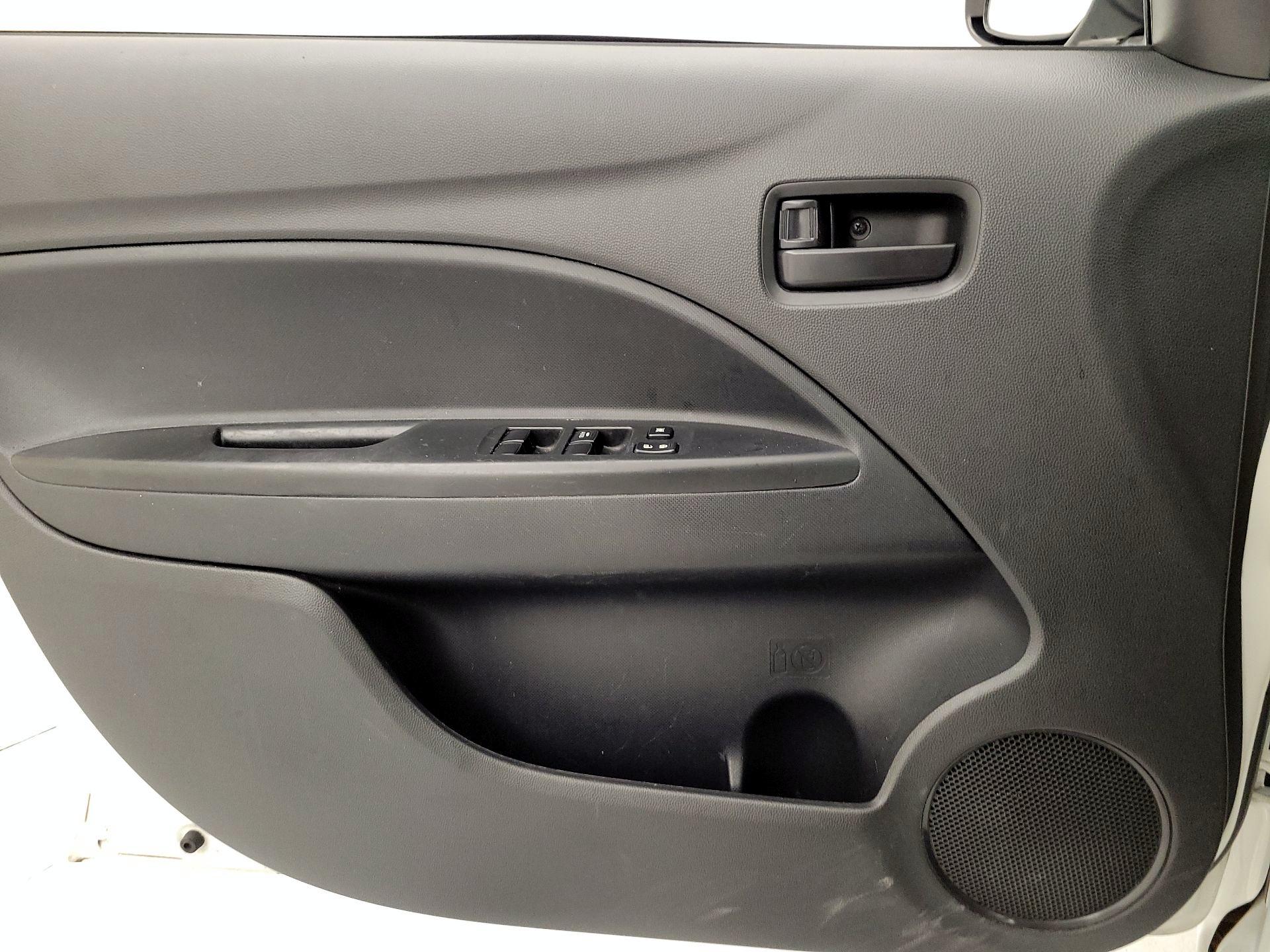 Thumbnail: 2020 Mitsubishi Mirage - 12