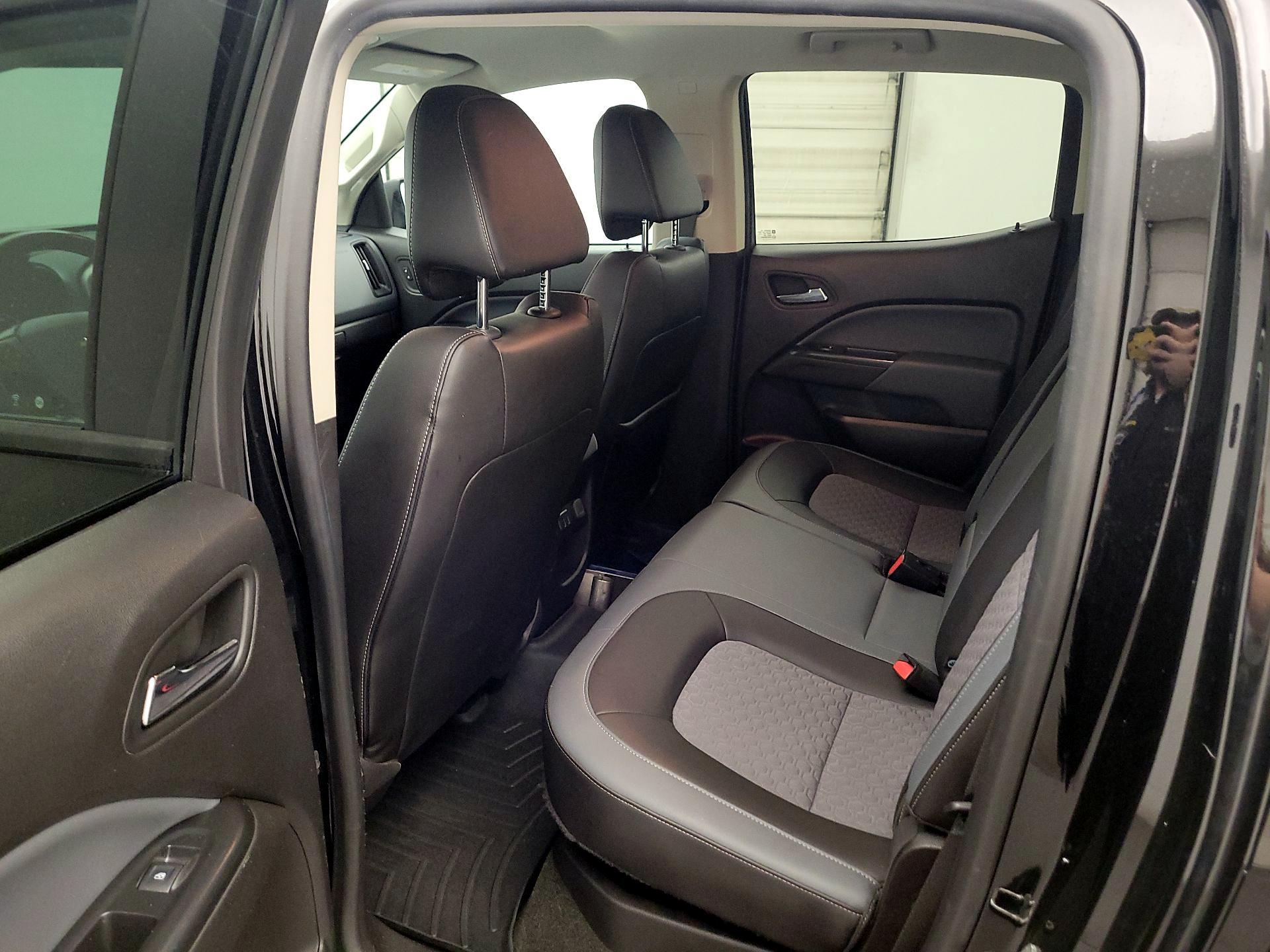 Thumbnail: 2018 Chevrolet Colorado - 18