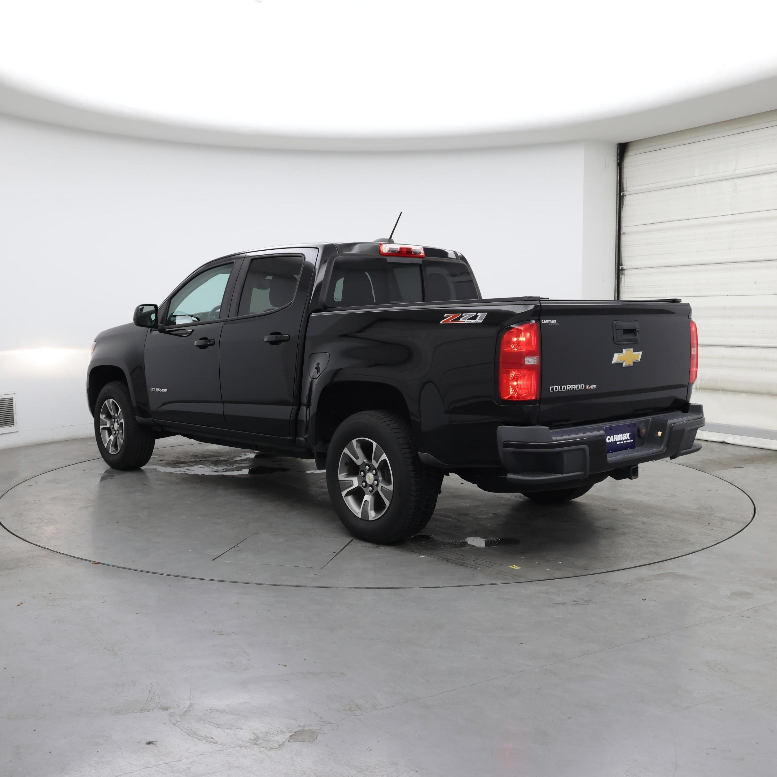 Thumbnail: 2018 Chevrolet Colorado - 2