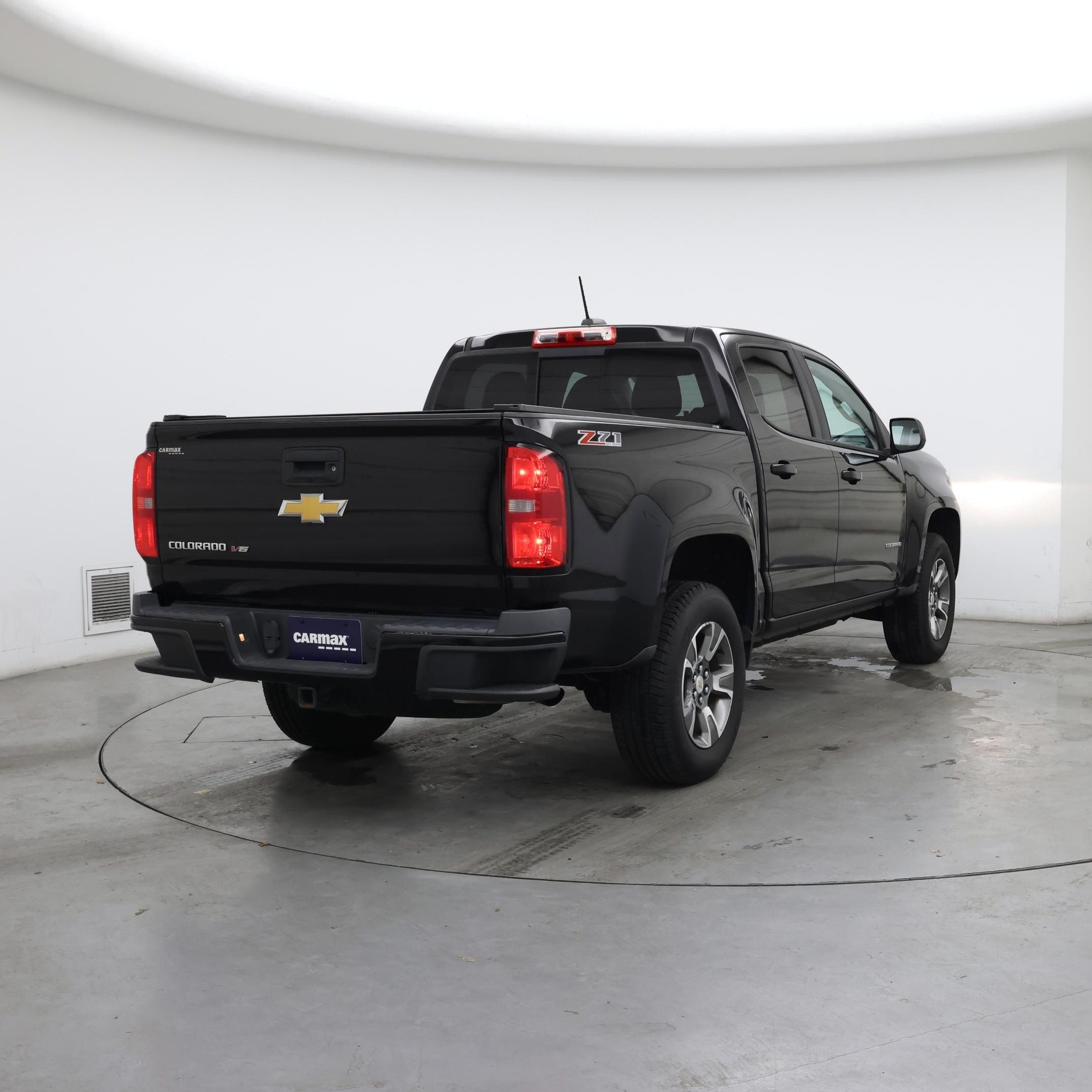 Thumbnail: 2018 Chevrolet Colorado - 8