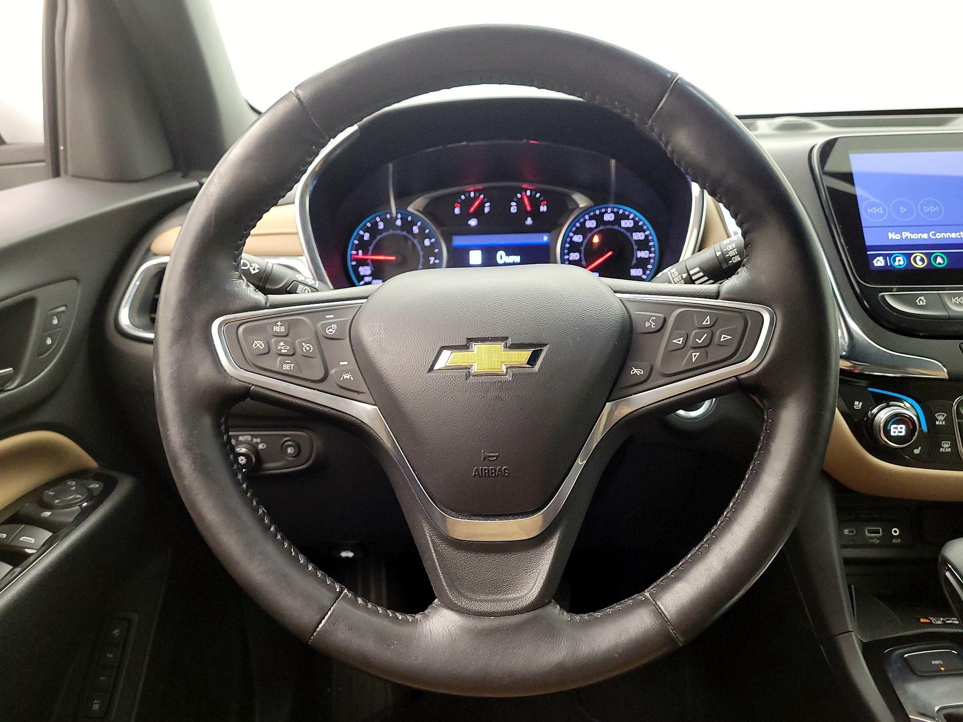 Thumbnail: 2022 Chevrolet Equinox - 10