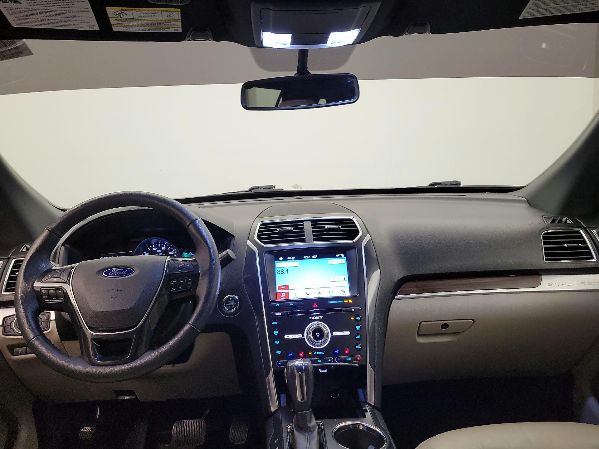 Thumbnail: 2018 Ford Explorer - 9