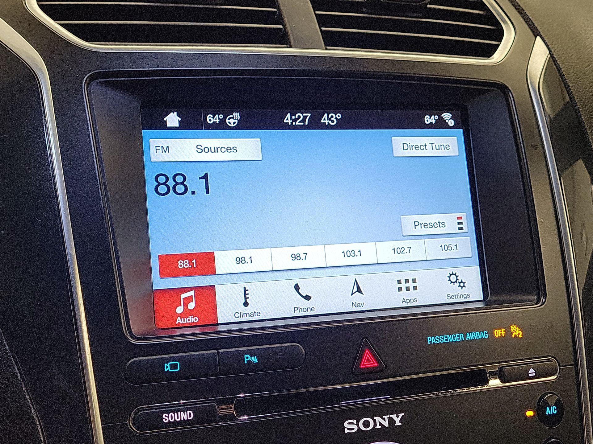 Thumbnail: 2018 Ford Explorer - 15