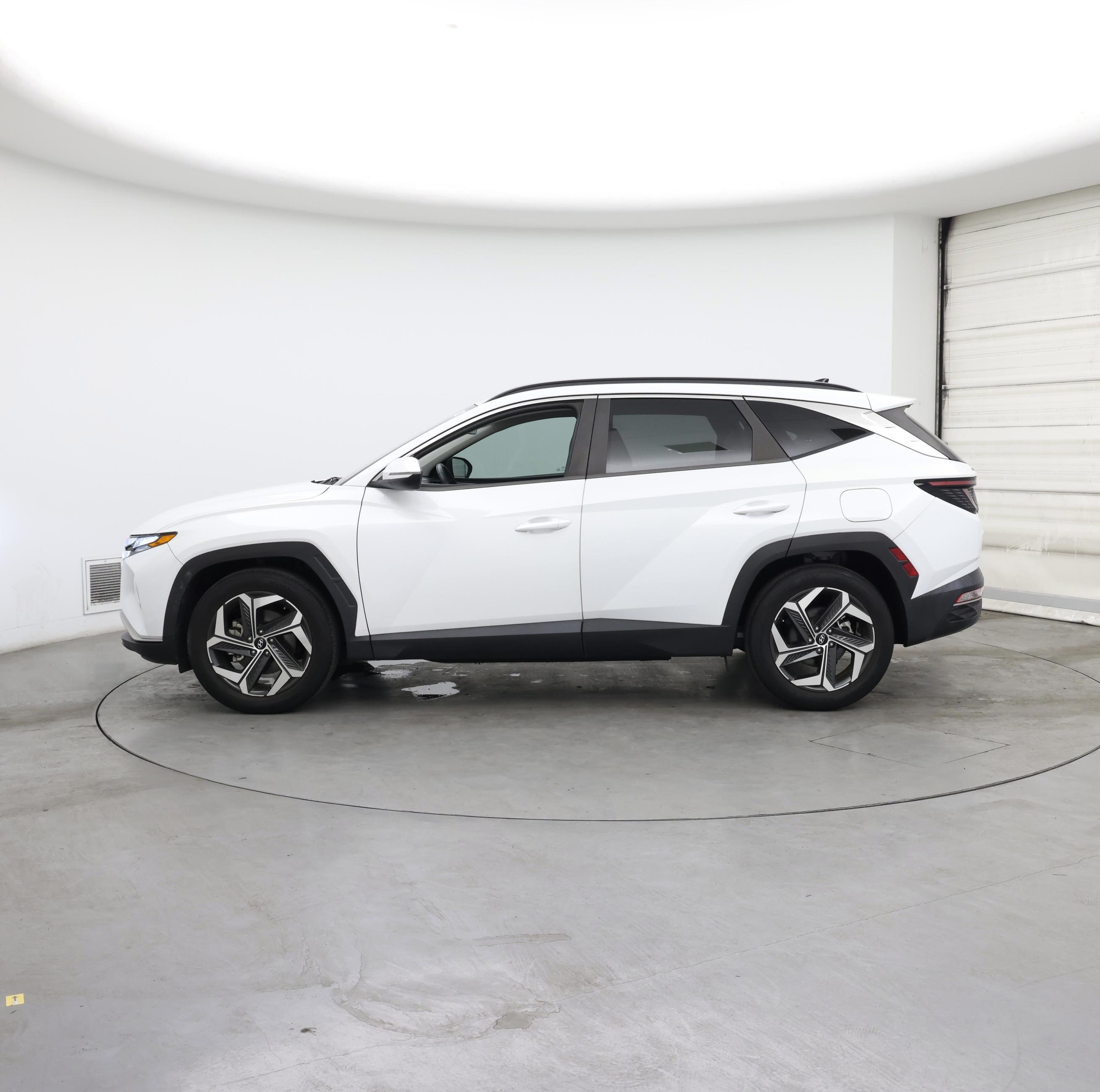 Thumbnail: 2022 Hyundai Tucson - 3