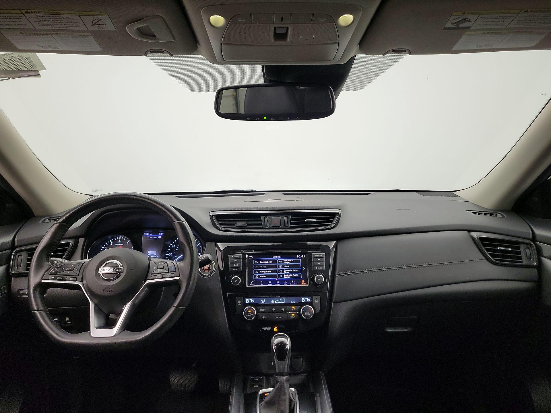 Thumbnail: 2018 Nissan Rogue - 9