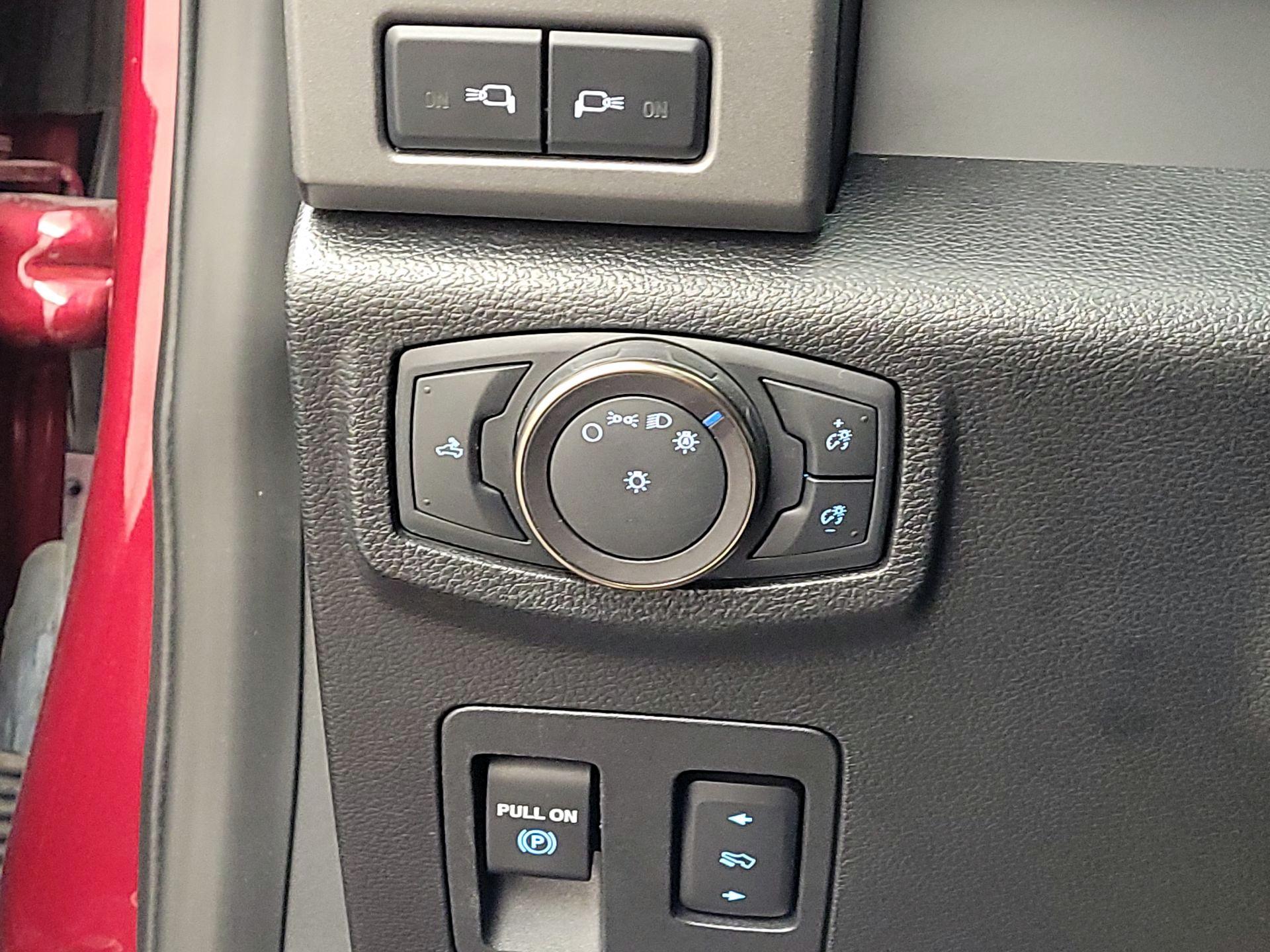 Thumbnail: 2019 Ford F-150 - 13