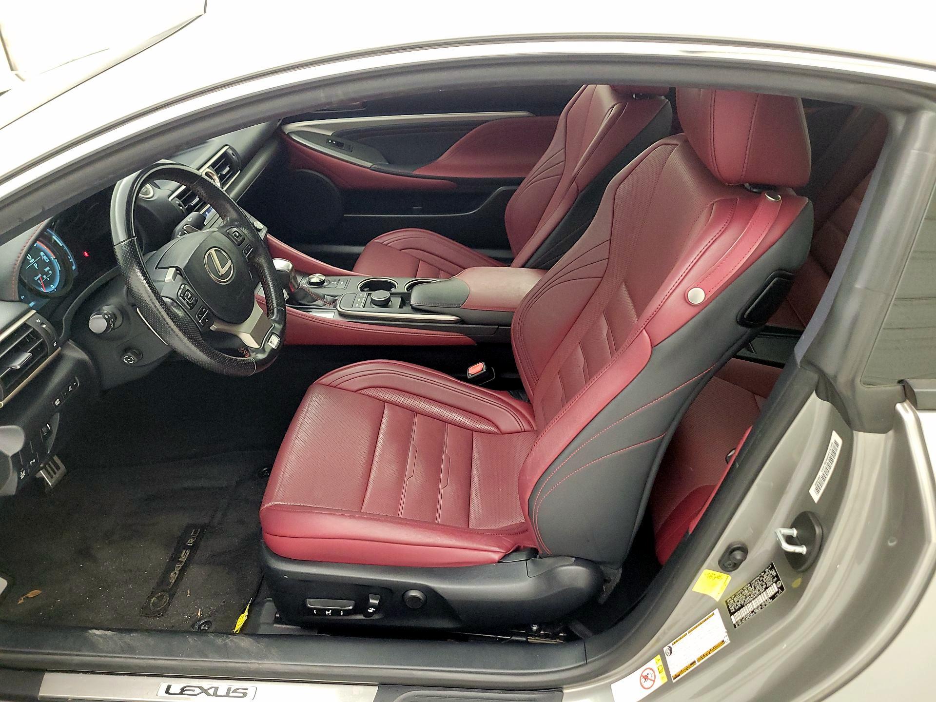 Thumbnail: 2017 Lexus RC - 11