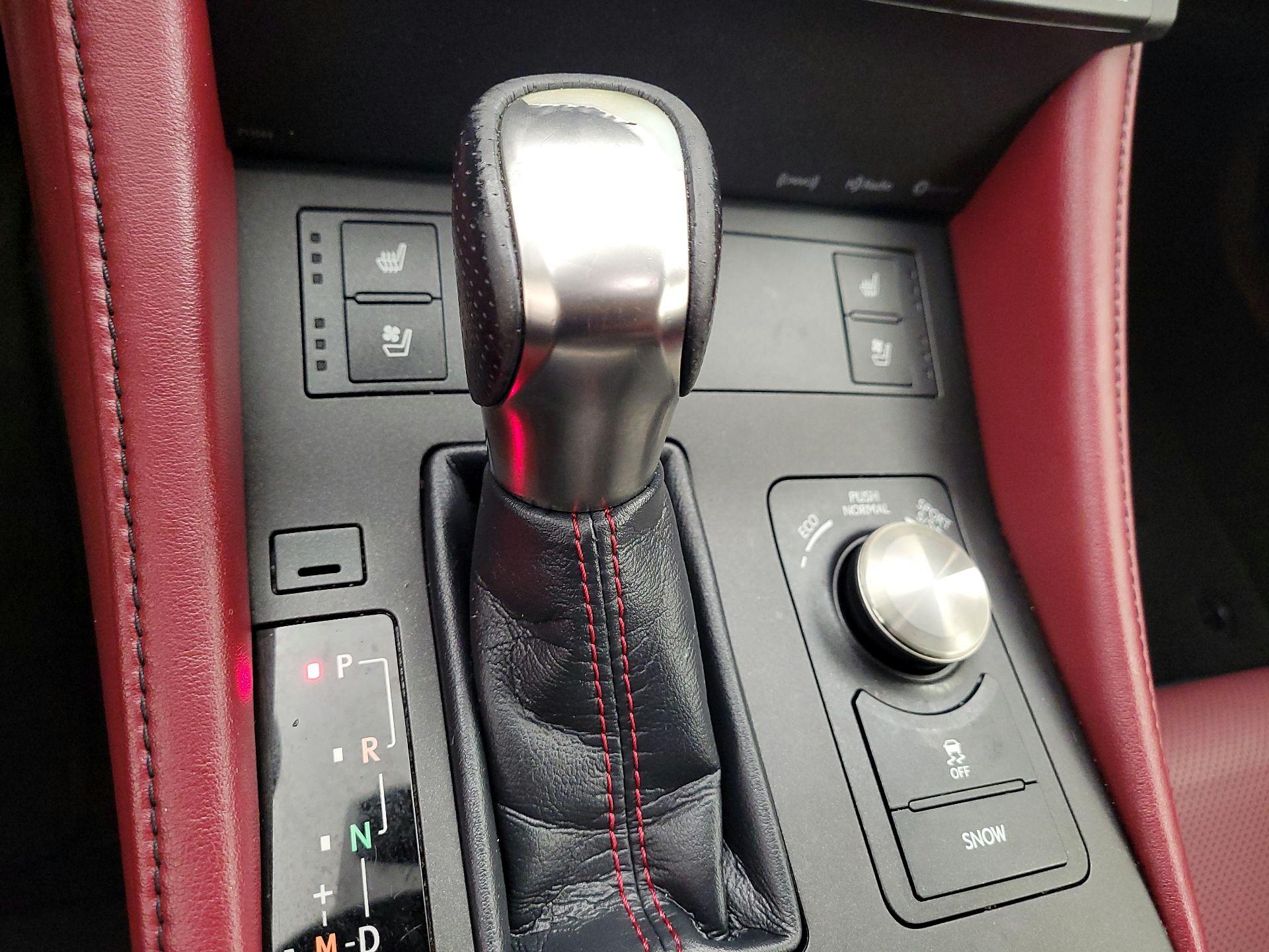 Thumbnail: 2017 Lexus RC - 17