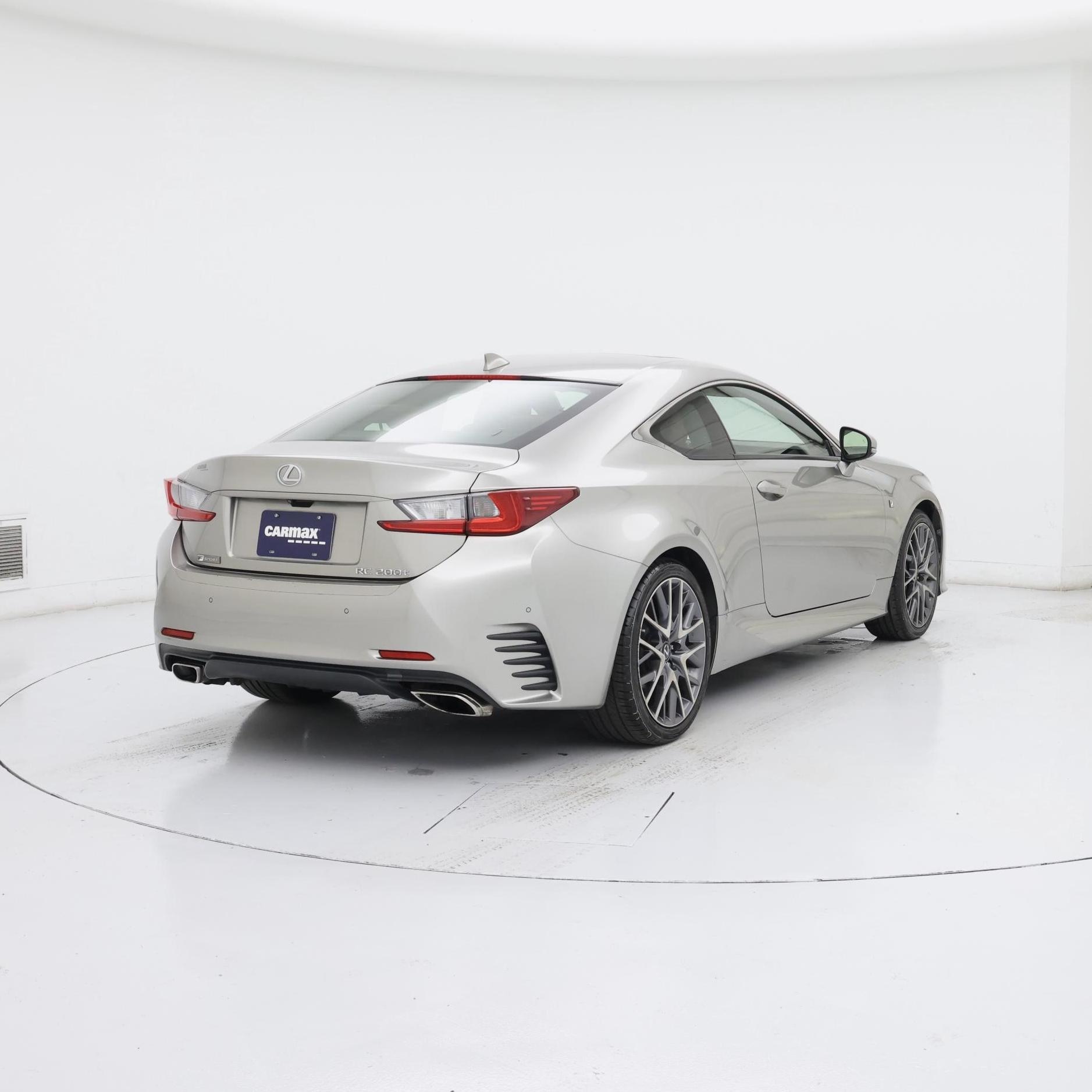 Thumbnail: 2017 Lexus RC - 8