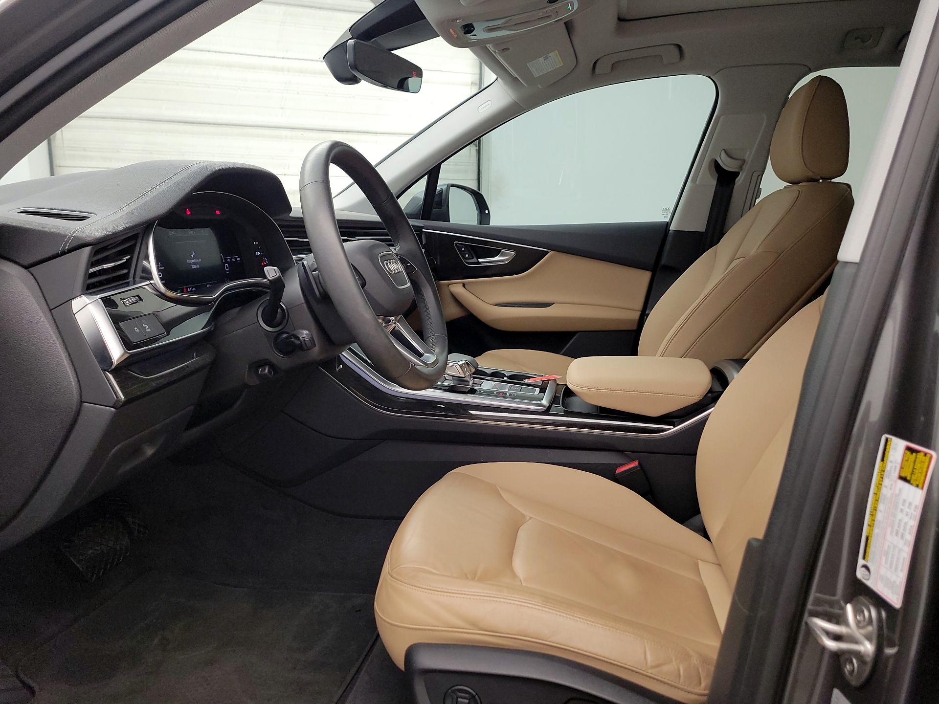 Thumbnail: 2023 Audi Q7 - 11